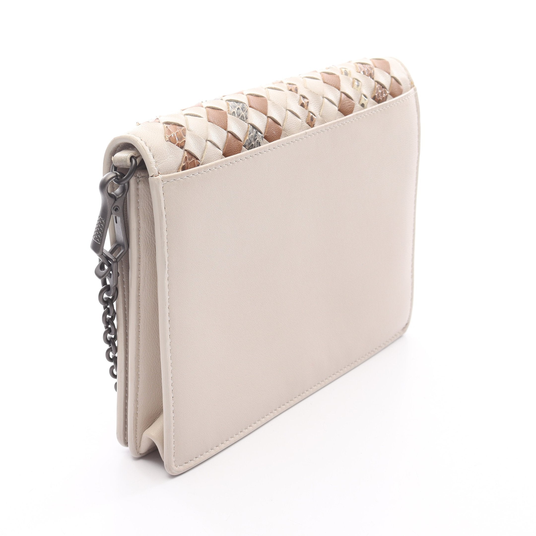 イントレチャート チェーンウォレット レザー ベージュ マルチカラー