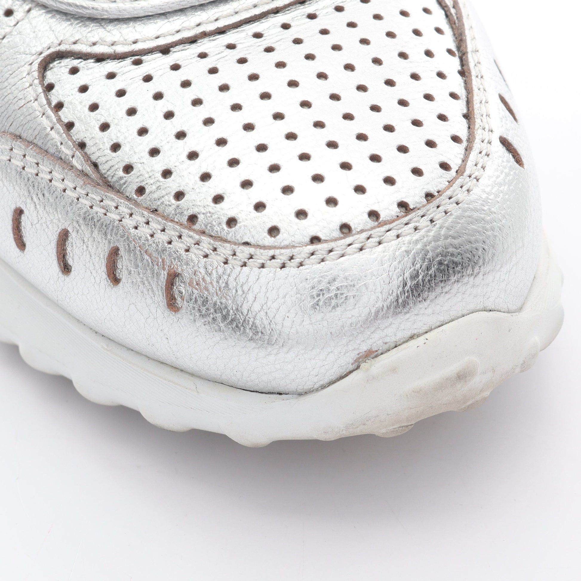 スニーカー パンチング レザー シルバー ブラック トッズ シューズ TOD'S