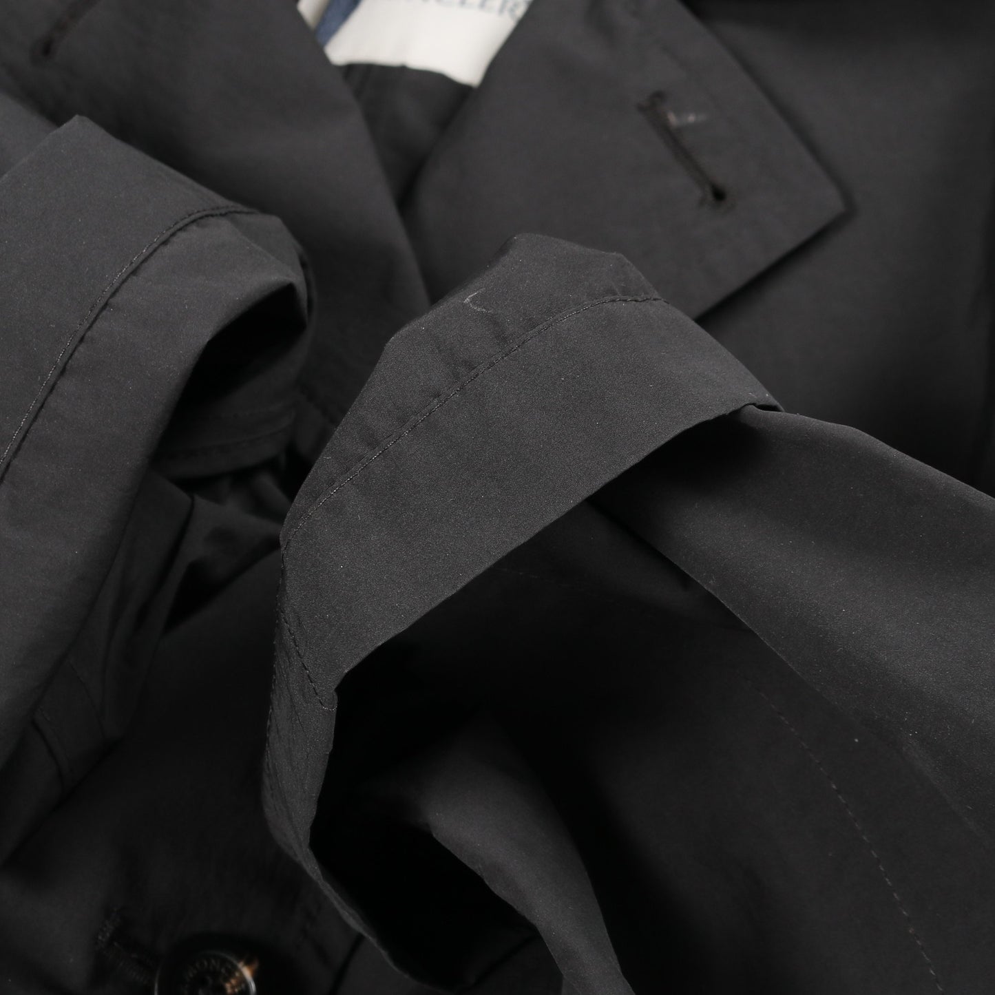 ROCHE トレンチコート ブラック モンクレール アウター MONCLER