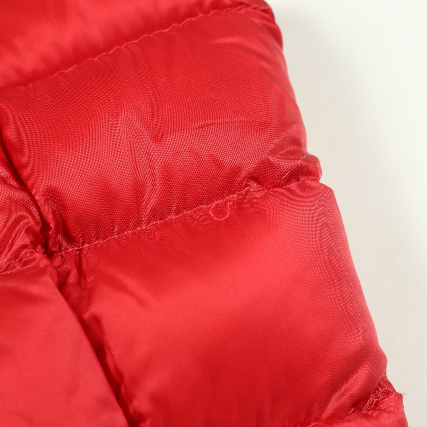 LIANE ダウンベスト ナイロン レッド モンクレール アウター MONCLER