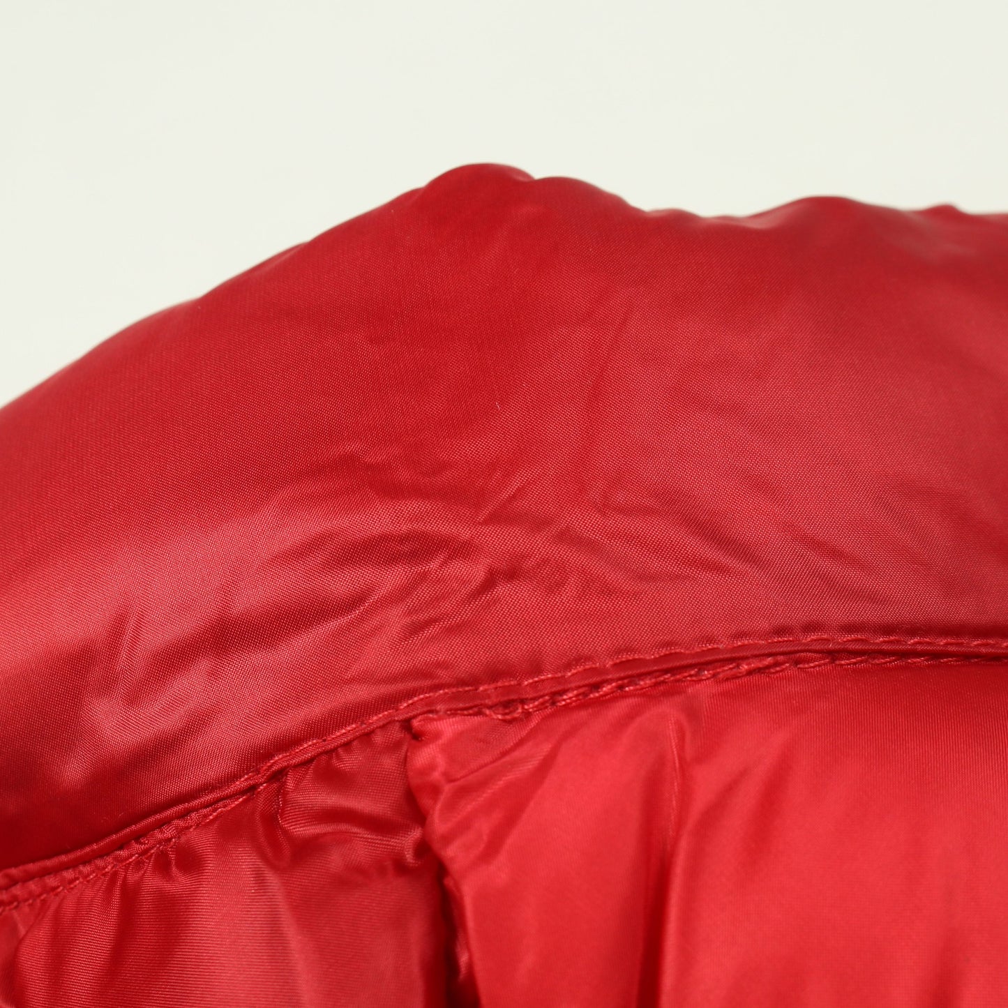 LIANE ダウンベスト ナイロン レッド モンクレール アウター MONCLER