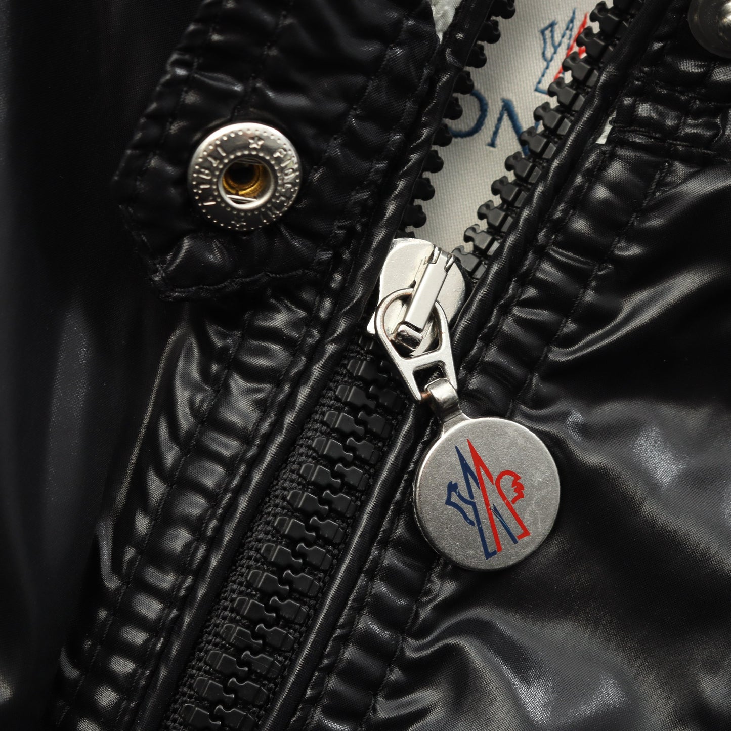 ジャケット ナイロン ブラック モンクレール アウター MONCLER