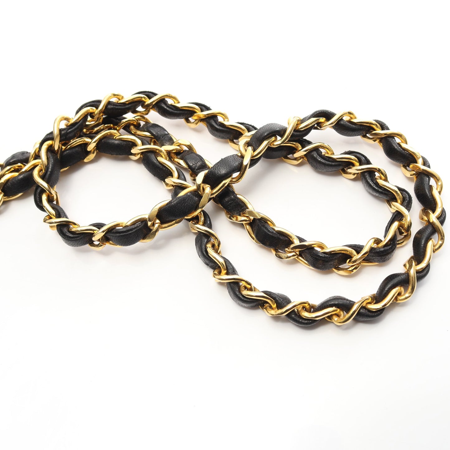 マトラッセ チェーンショルダーバッグ ラムスキン ブラック ゴールド金具 ヴィンテージ シャネル バッグ CHANEL