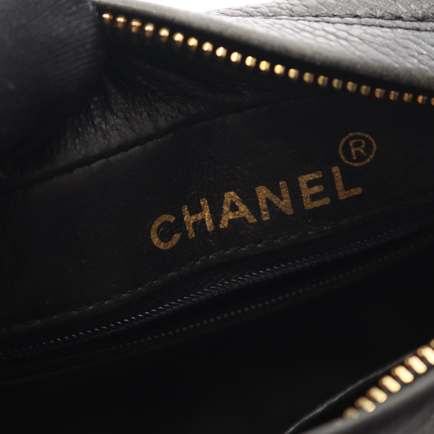 マトラッセ チェーンショルダーバッグ キャビアスキン ブラック ゴールド金具 フリンジ シャネル バッグ CHANEL