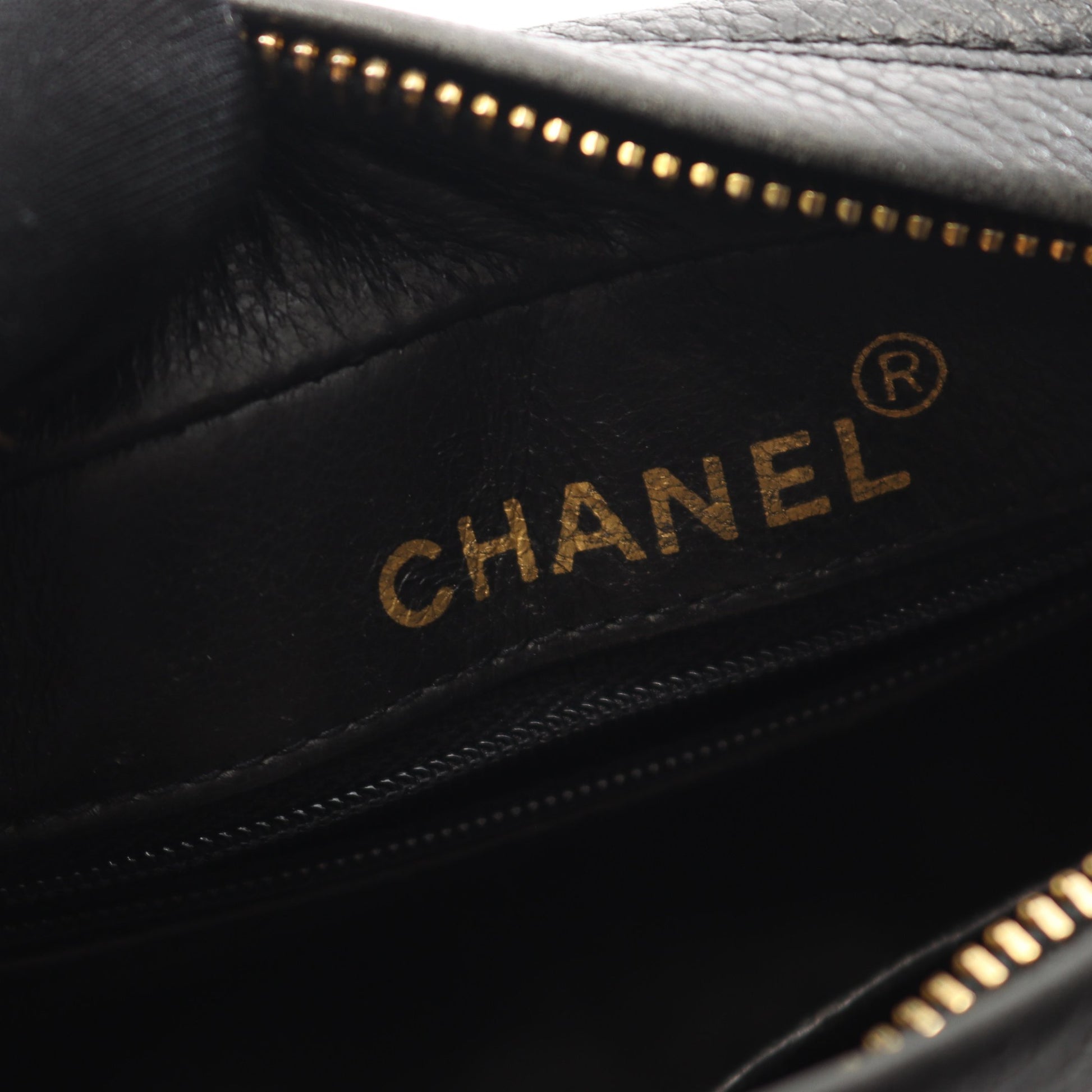 マトラッセ チェーンショルダーバッグ キャビアスキン ブラック ゴールド金具 フリンジ シャネル バッグ CHANEL