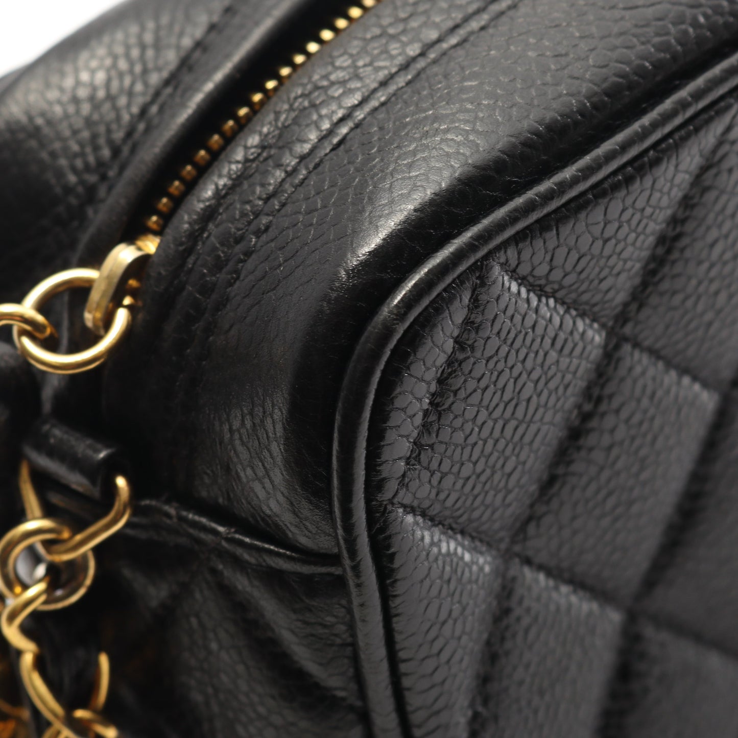 マトラッセ チェーンショルダーバッグ キャビアスキン ブラック ゴールド金具 フリンジ シャネル バッグ CHANEL