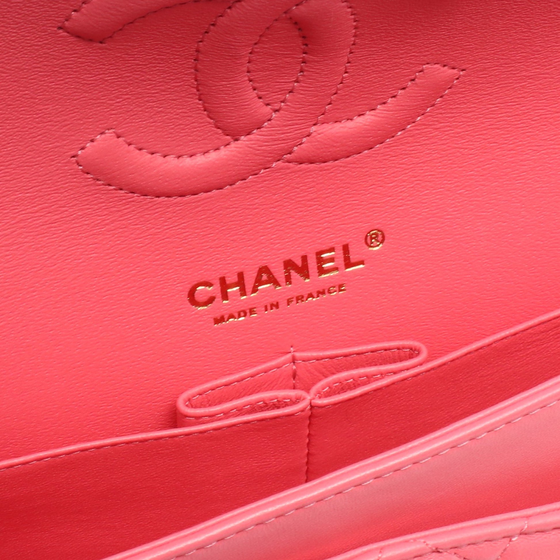 マトラッセ Wフラップ Wチェーンショルダーバッグ ラムスキン ピンク ゴールド金具 シャネル バッグ CHANEL