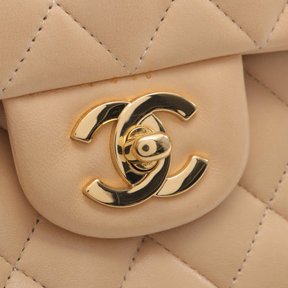 マトラッセ Wフラップ Wチェーンショルダーバッグ ラムスキン ベージュ ゴールド金具 シャネル バッグ CHANEL