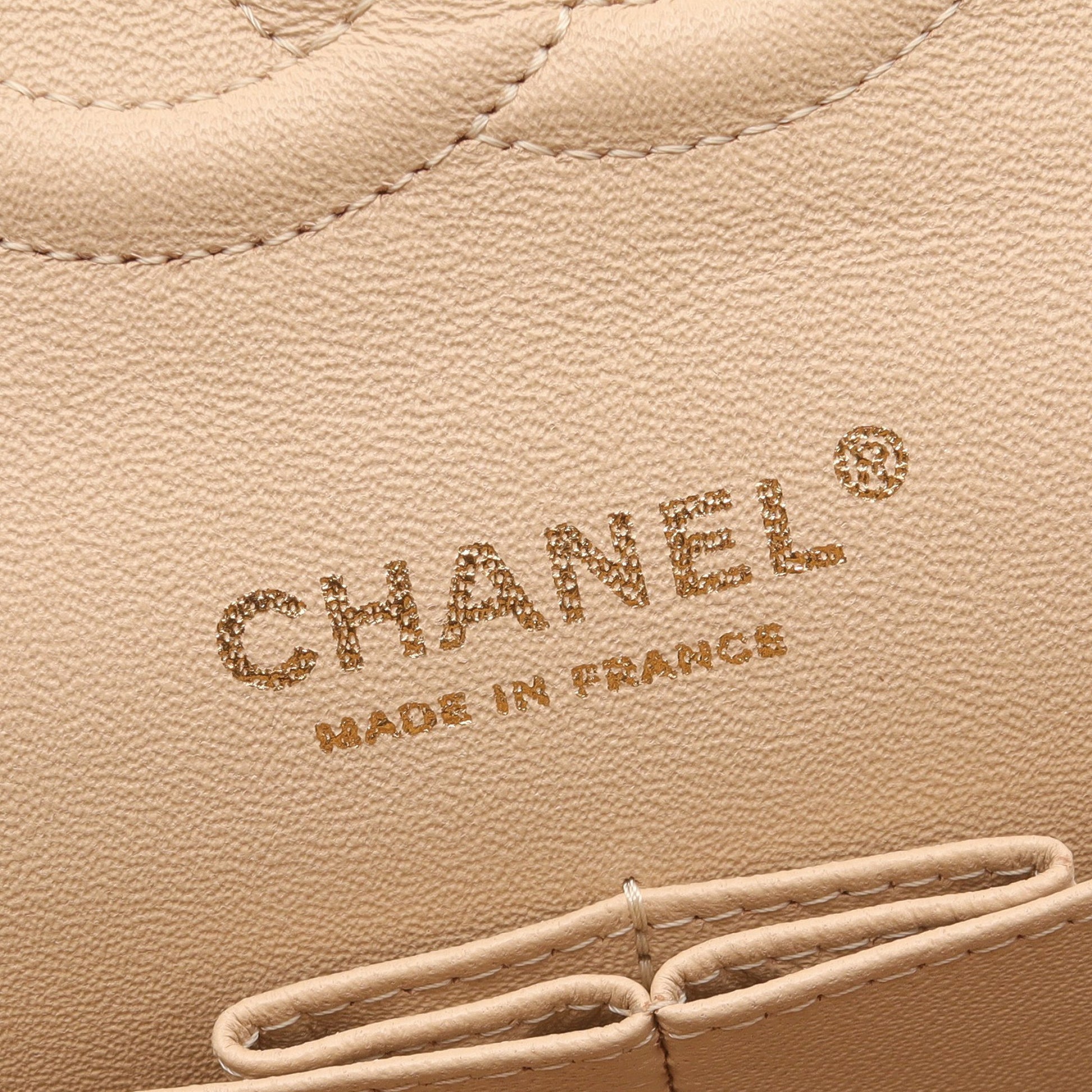 マトラッセ Wフラップ Wチェーンショルダーバッグ ラムスキン ベージュ ゴールド金具 シャネル バッグ CHANEL