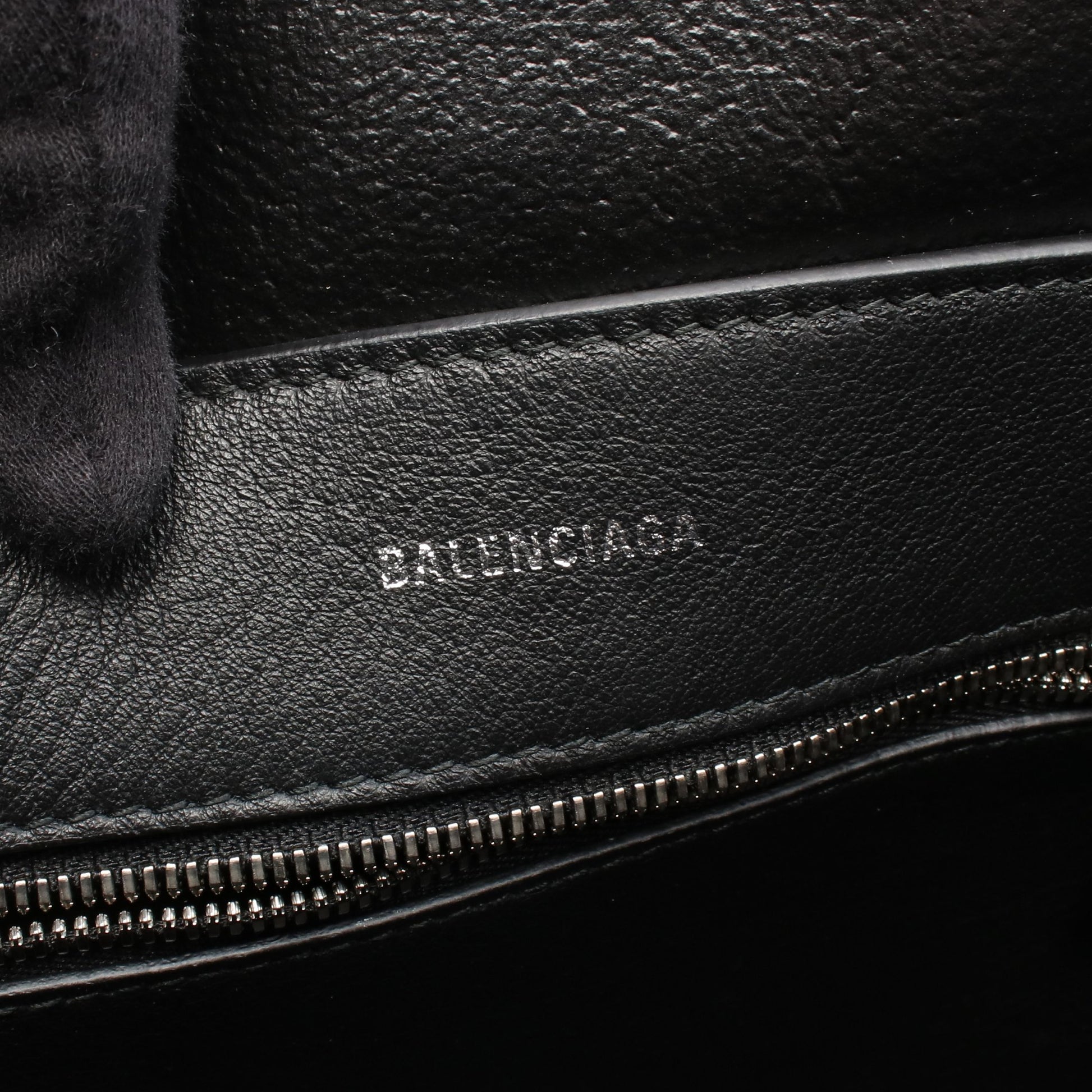 EVERYDAY TOTE XS エブリデイ トート ハンドバッグ トートバッグ ロゴ総柄 レザー ブラック ホワイト 2WAY バレンシアガ バッグ BALENCIAGA