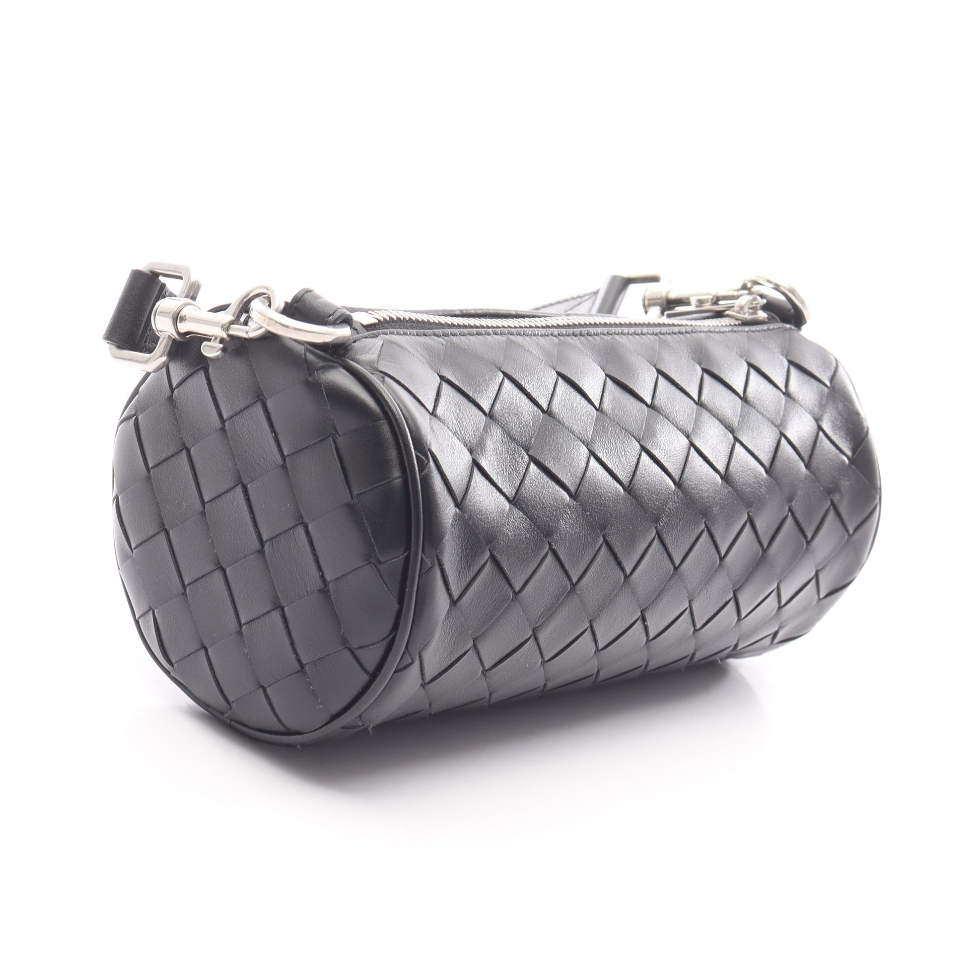 イントレチャート バレル ショルダーバッグ レザー ブラック ボッテガヴェネタ バッグ BOTTEGA VENETA