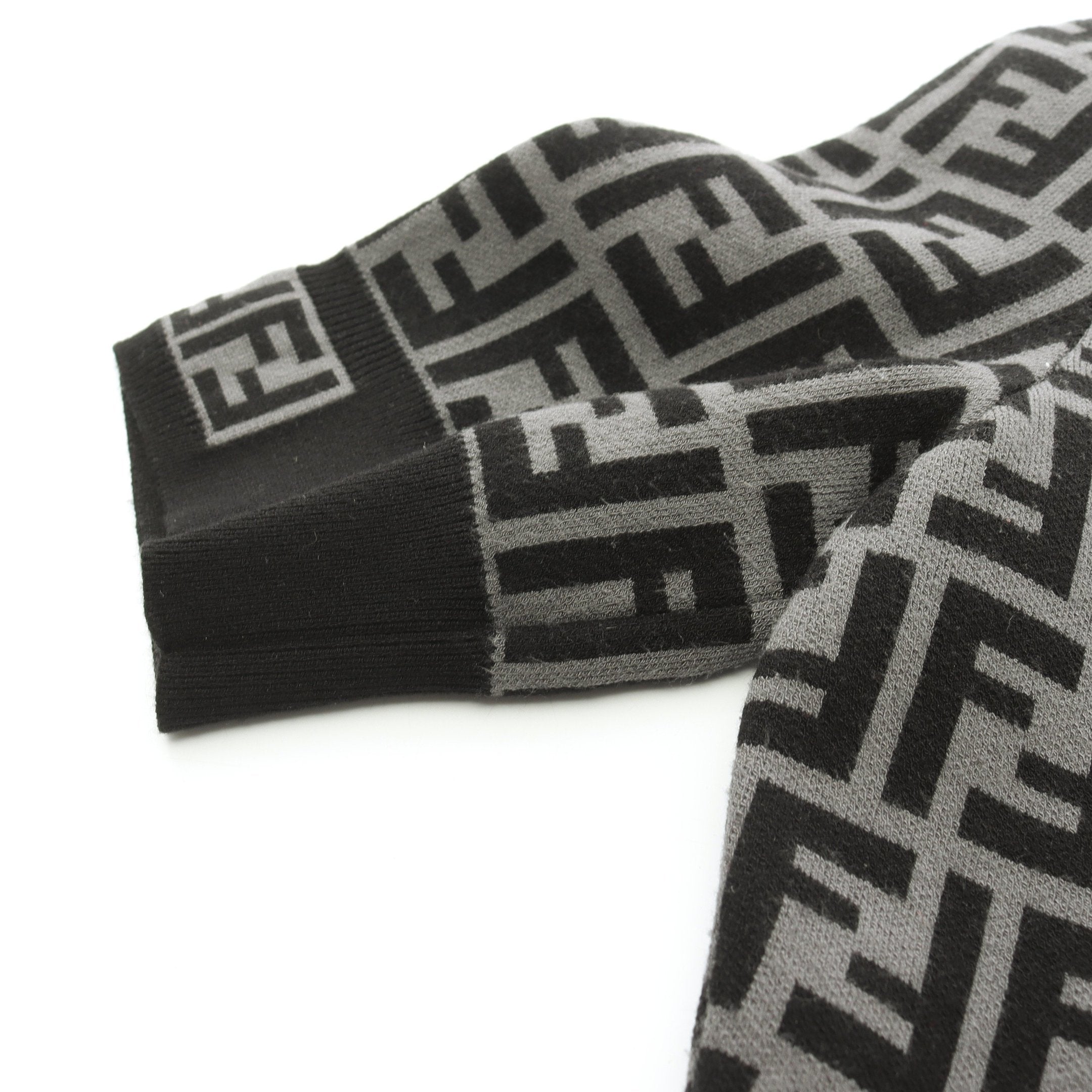 ズッカ柄 ニットワンピース 半袖 ビスコース グレー ブラック