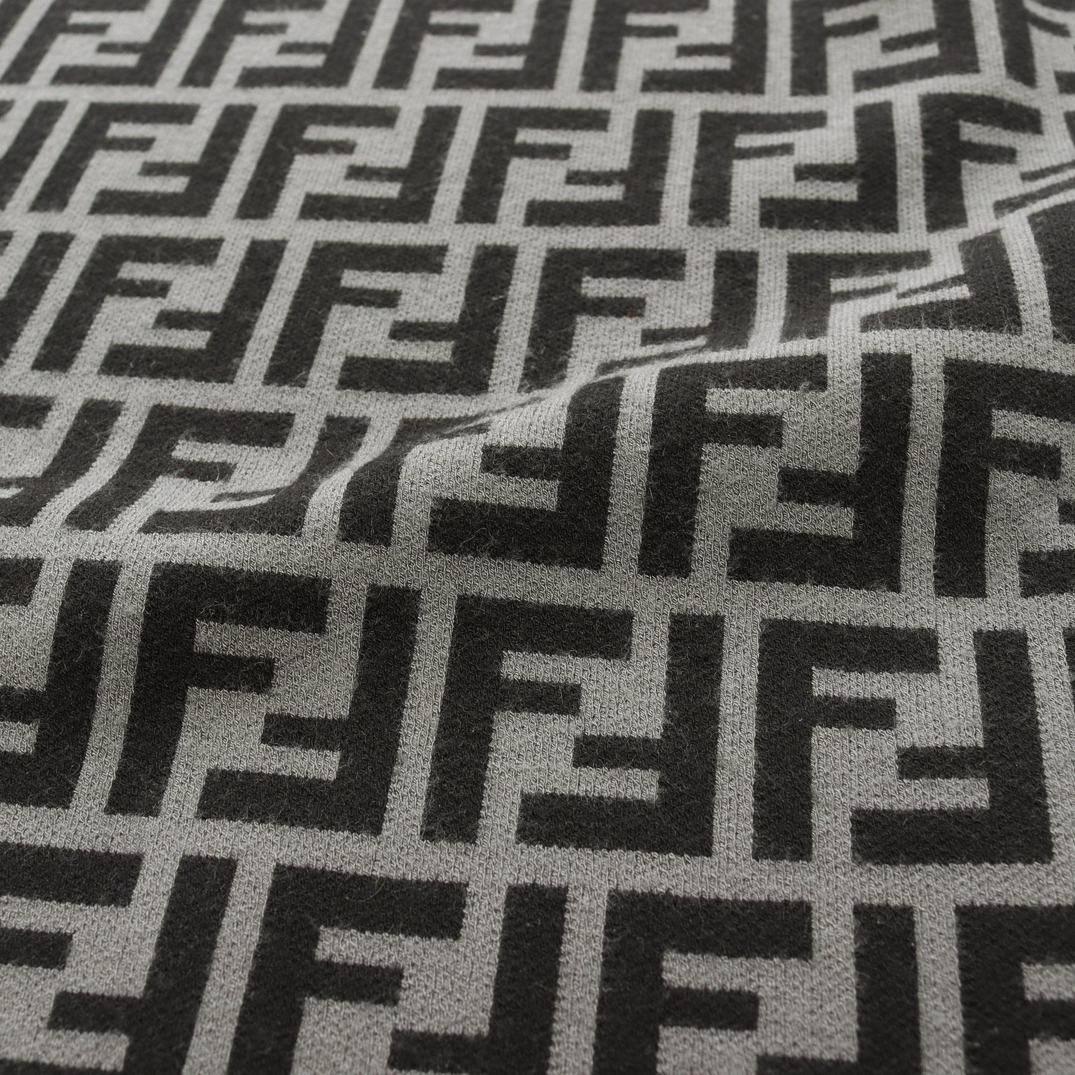 ズッカ柄 ニットワンピース 半袖 ビスコース グレー ブラック