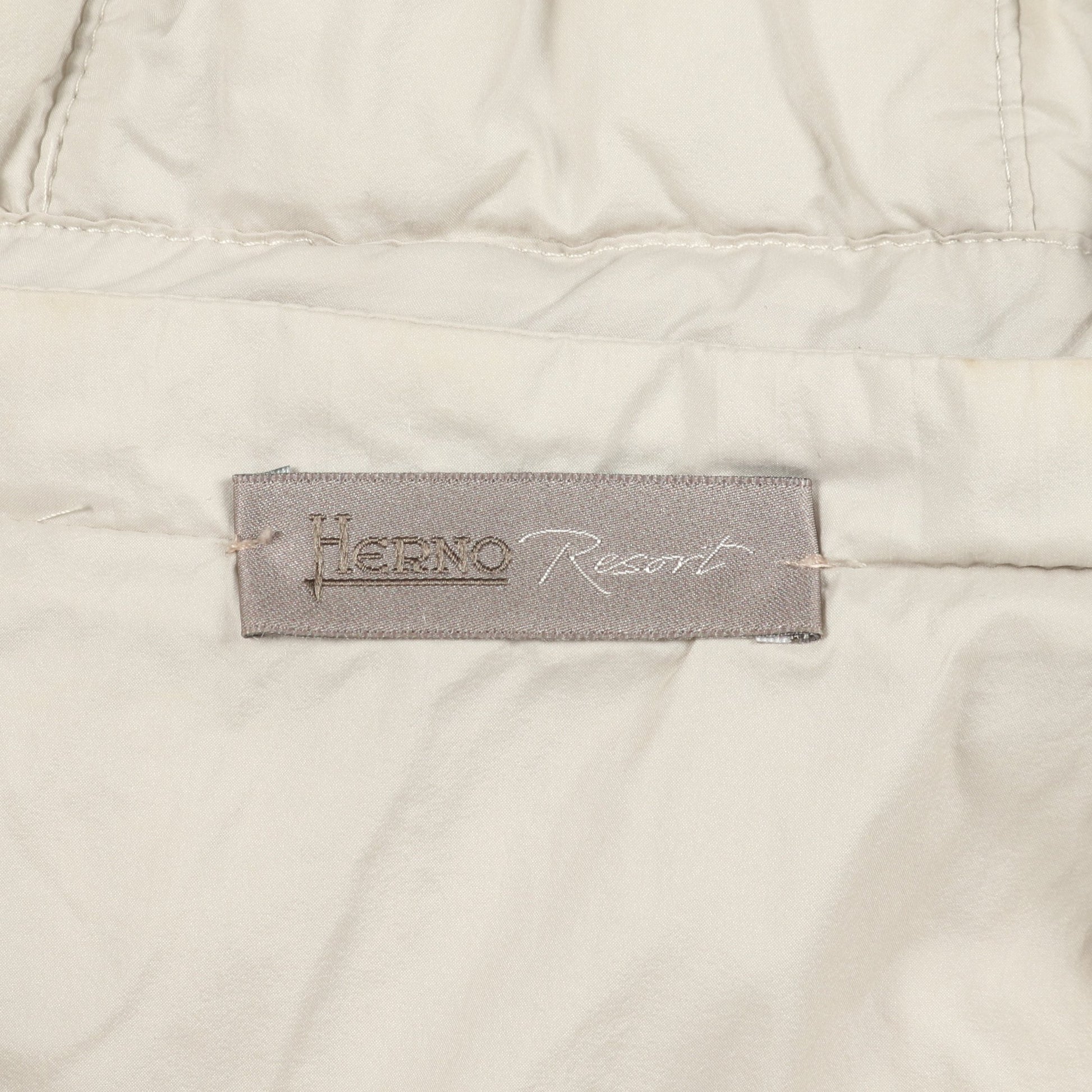RESORT ニット ベスト ダウンベスト ウール ベージュ ヘルノ アウター HERNO