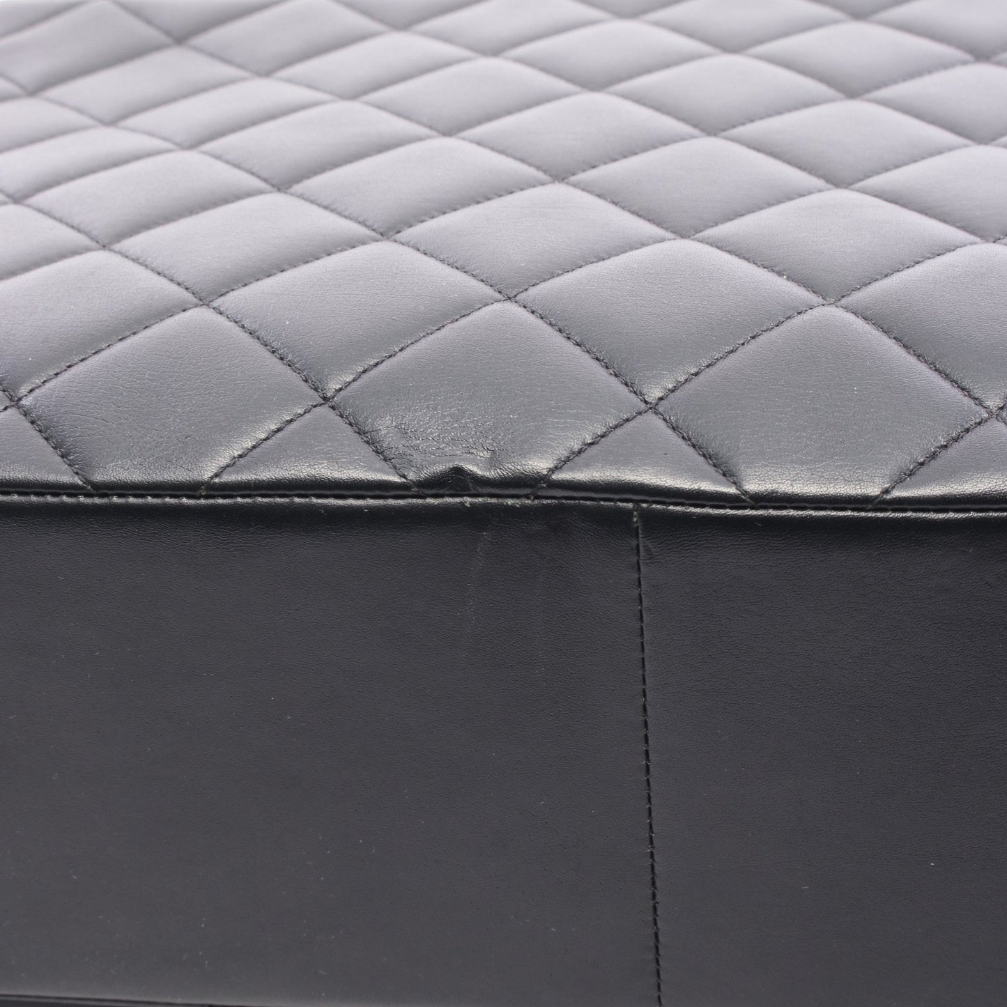 デカマトラッセ シングルフラップ Wチェーンショルダーバッグ ラムスキン ブラック ゴールド金具 シャネル バッグ CHANEL