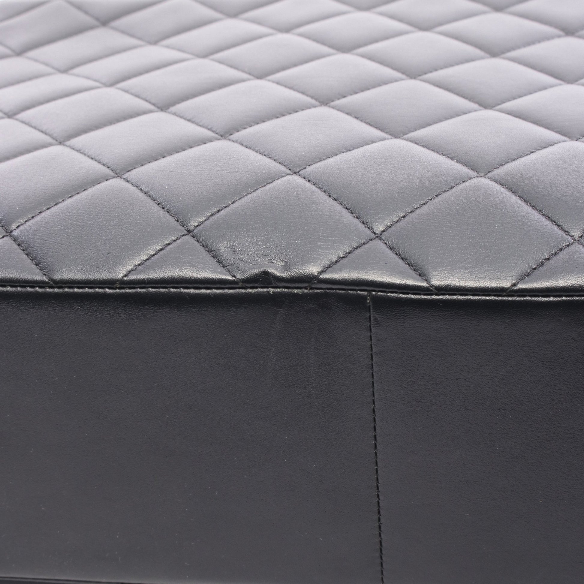 デカマトラッセ シングルフラップ Wチェーンショルダーバッグ ラムスキン ブラック ゴールド金具 シャネル バッグ CHANEL
