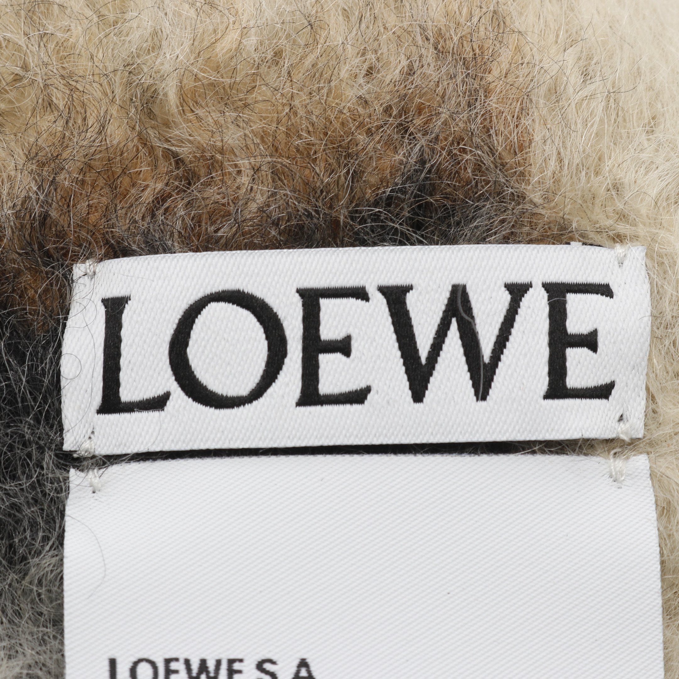 LOEWE 刺繍ロゴ マフラー　ベージュ 楽天市場】マフラー（ブランドロエベ）（レディースマフラー・ストール