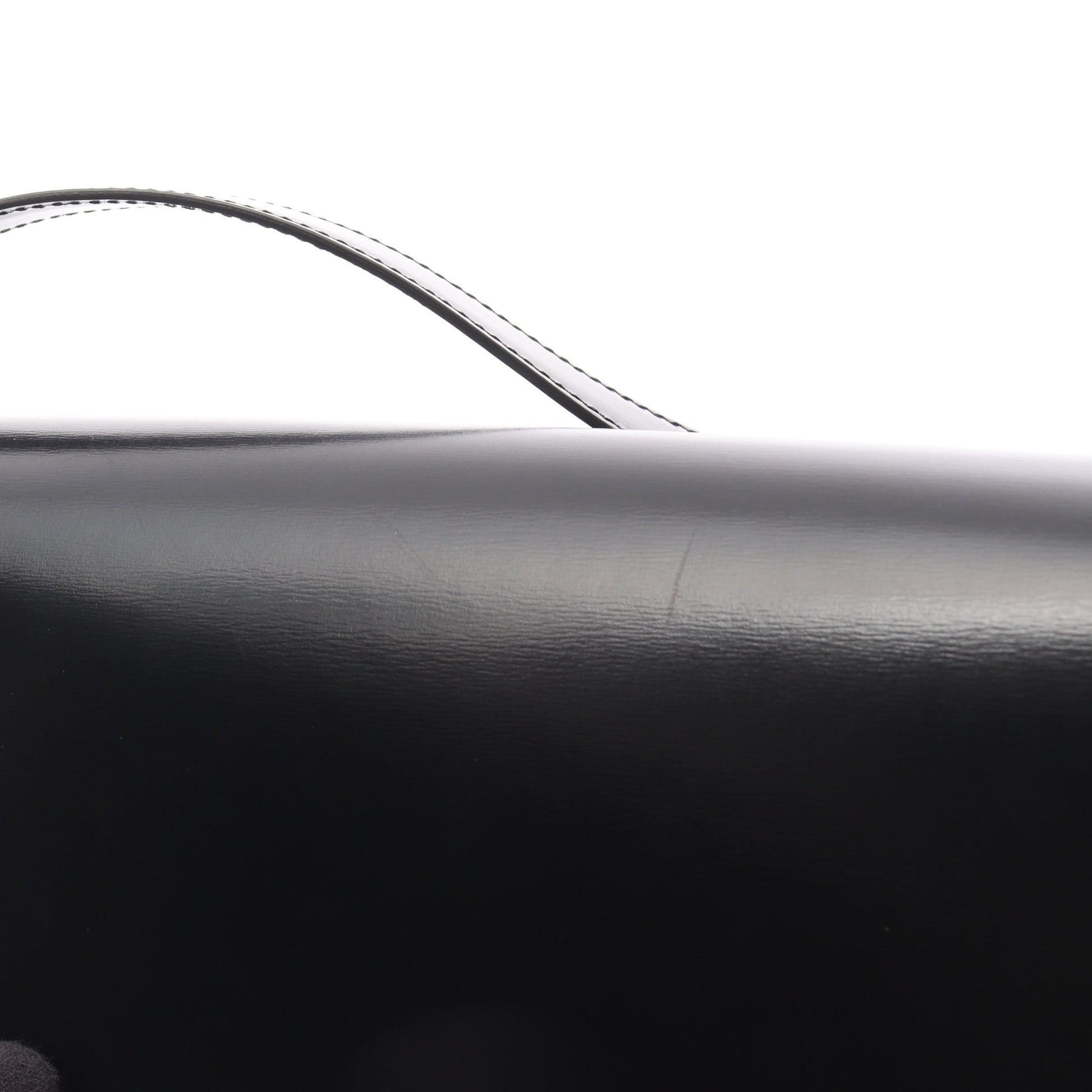 クラシック トリオンフ ミディアム ショルダーバッグ レザー ブラック セリーヌ バッグ CELINE