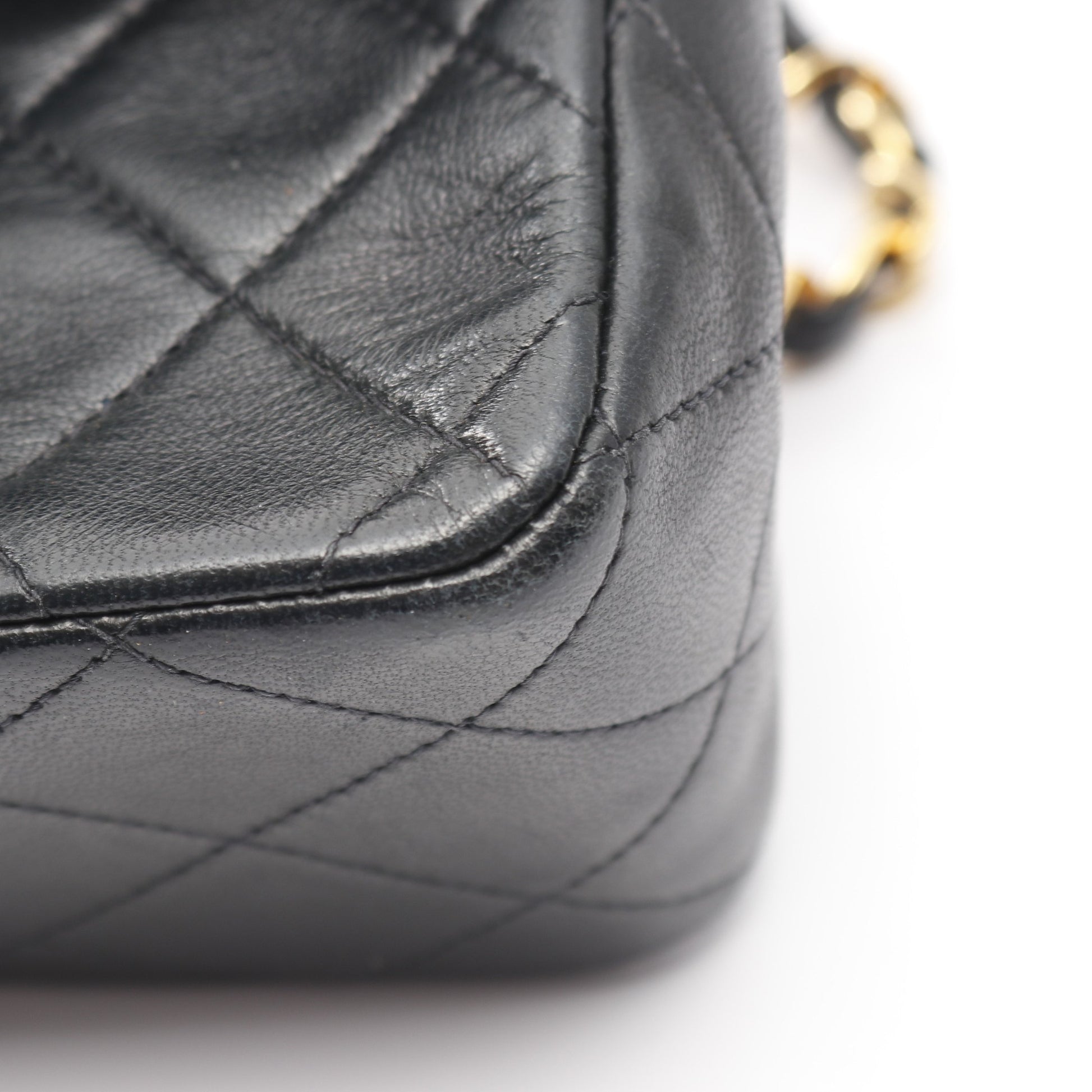 マトラッセ Wフラップ Wチェーンショルダーバッグ ラムスキン ブラック ゴールド金具 シャネル バッグ CHANEL
