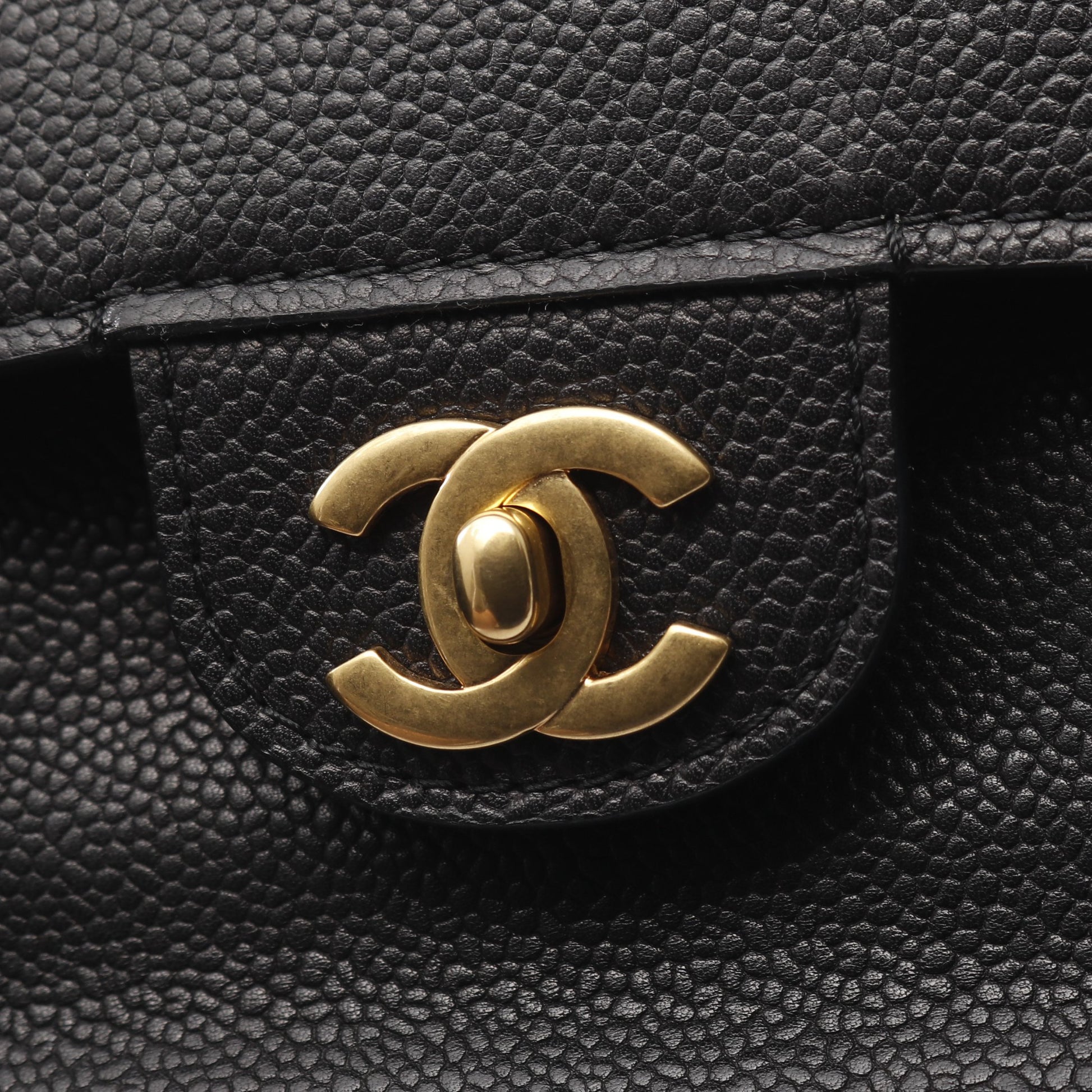 ココマーク Wチェーンショルダーバッグ キャビアスキン ブラック ゴールド金具 シャネル バッグ CHANEL