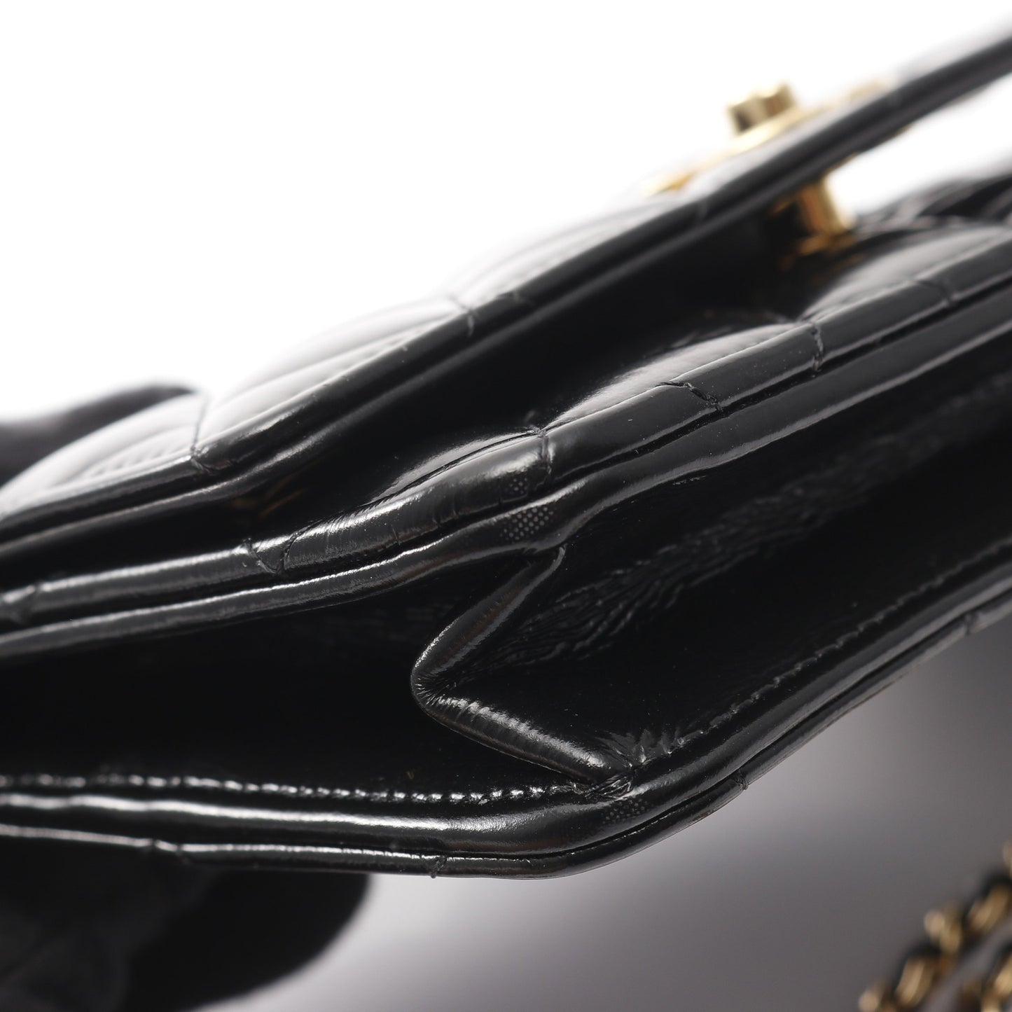 マトラッセ チェーンウォレット レザー ブラック ゴールド金具 シャネル バッグ CHANEL