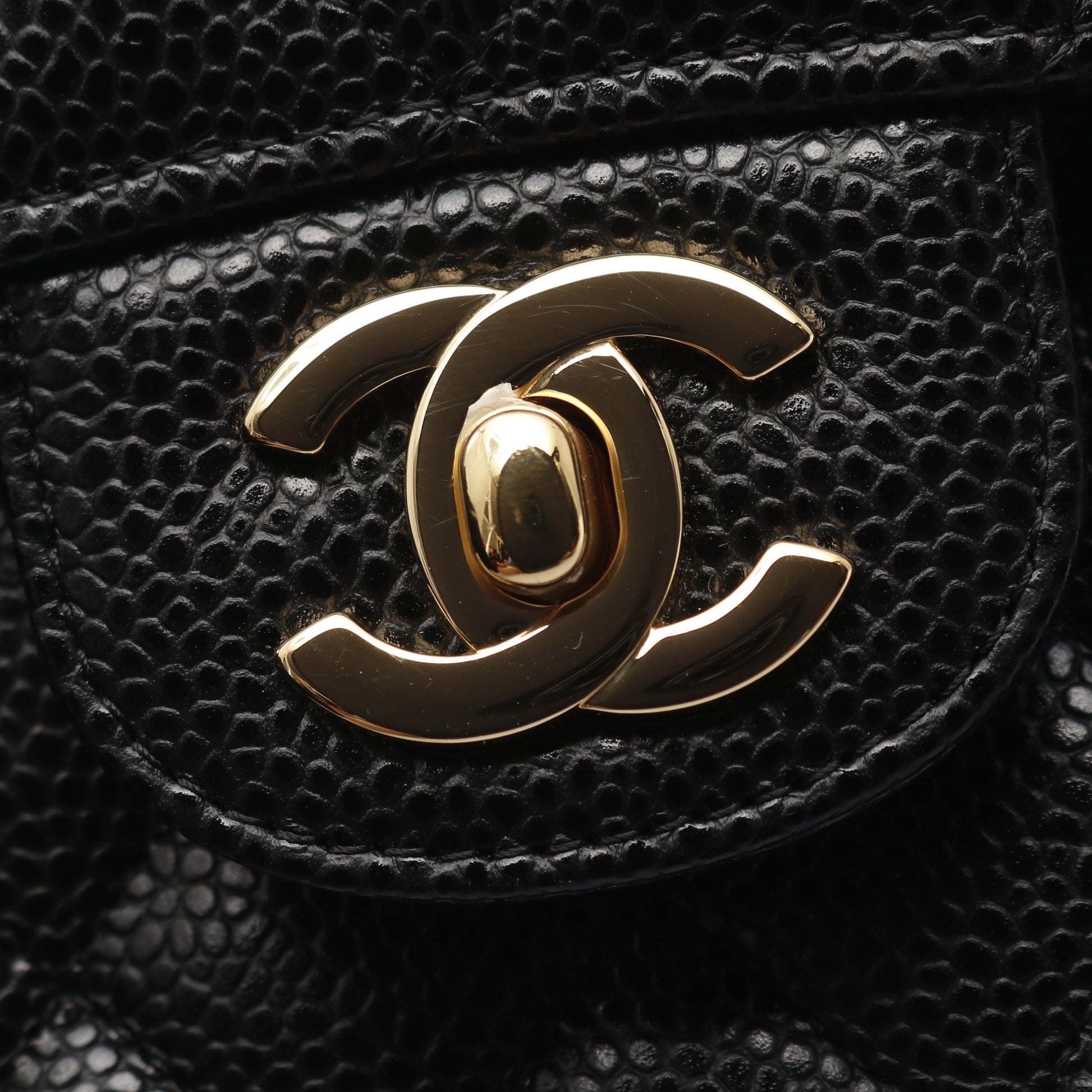 マトラッセ Wフラップ Wチェーンショルダーバッグ キャビアスキン ブラック ゴールド金具 シャネル バッグ CHANEL