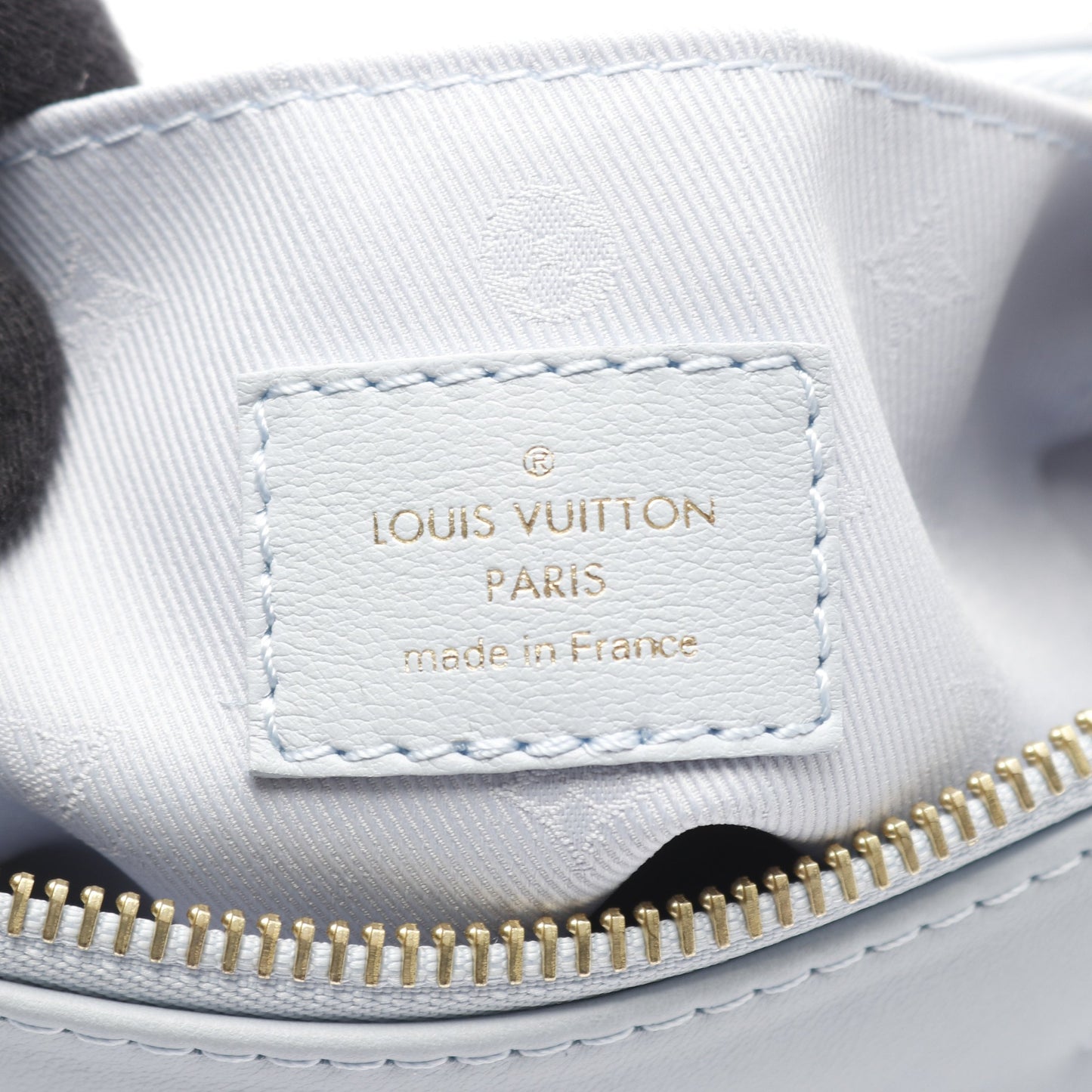 オーバーザムーン バブルグラム ブルーグラシエ チェーンショルダーバッグ レザー ライトブルー 2WAY ルイヴィトン バッグ LOUIS VUITTON