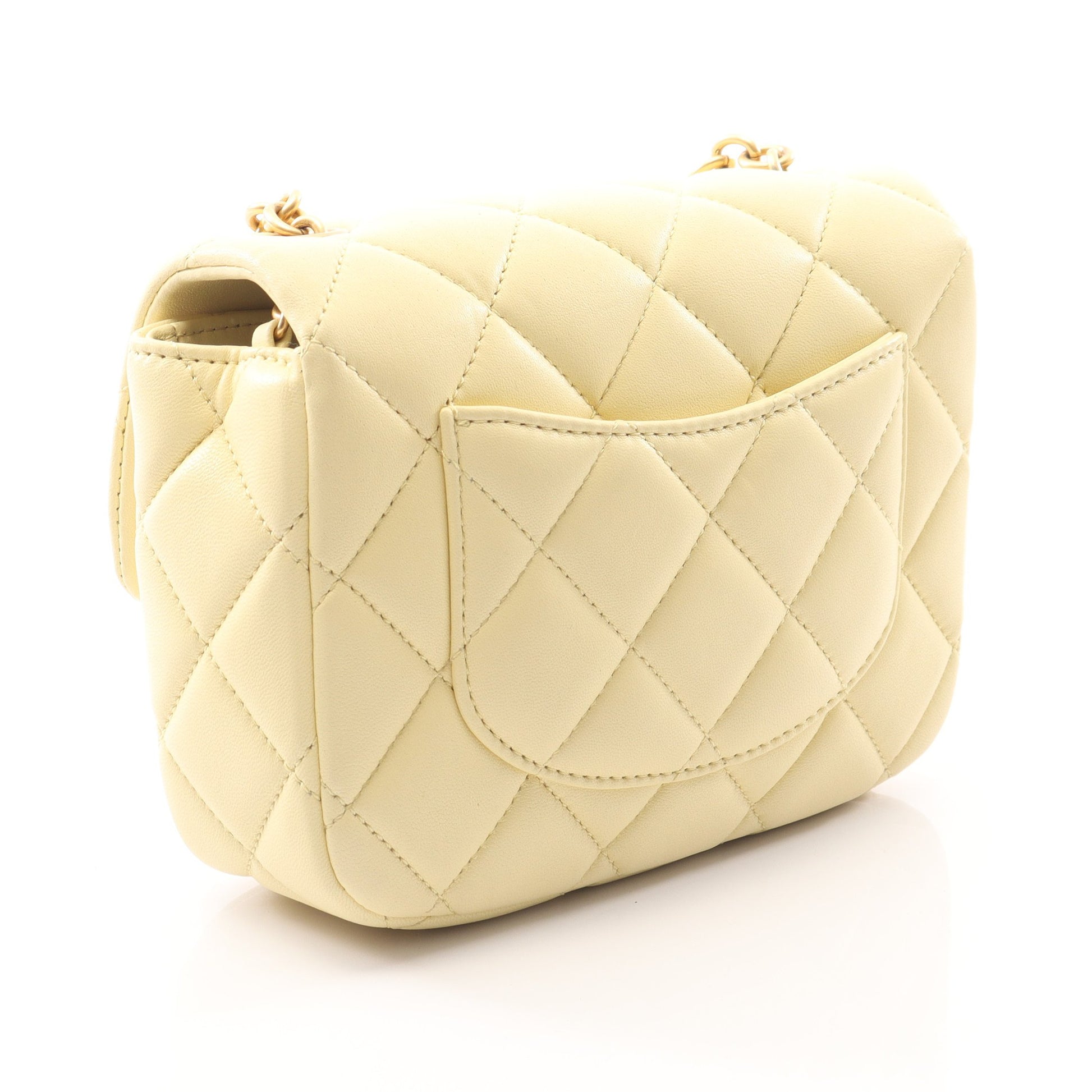 ミニマトラッセ チェーンショルダーバッグ ラムスキン ライトイエロー ゴールド金具 シャネル バッグ CHANEL