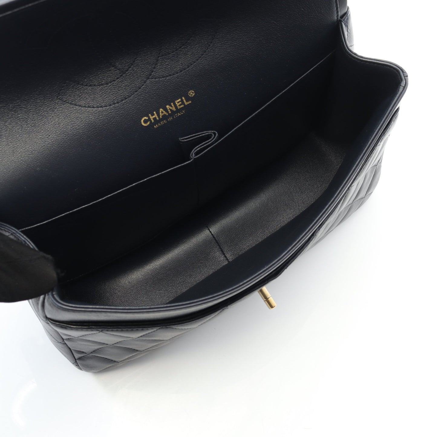 マトラッセ Wフラップ Wチェーンショルダーバッグ ラムスキン ダークネイビー ゴールド金具 シャネル バッグ CHANEL