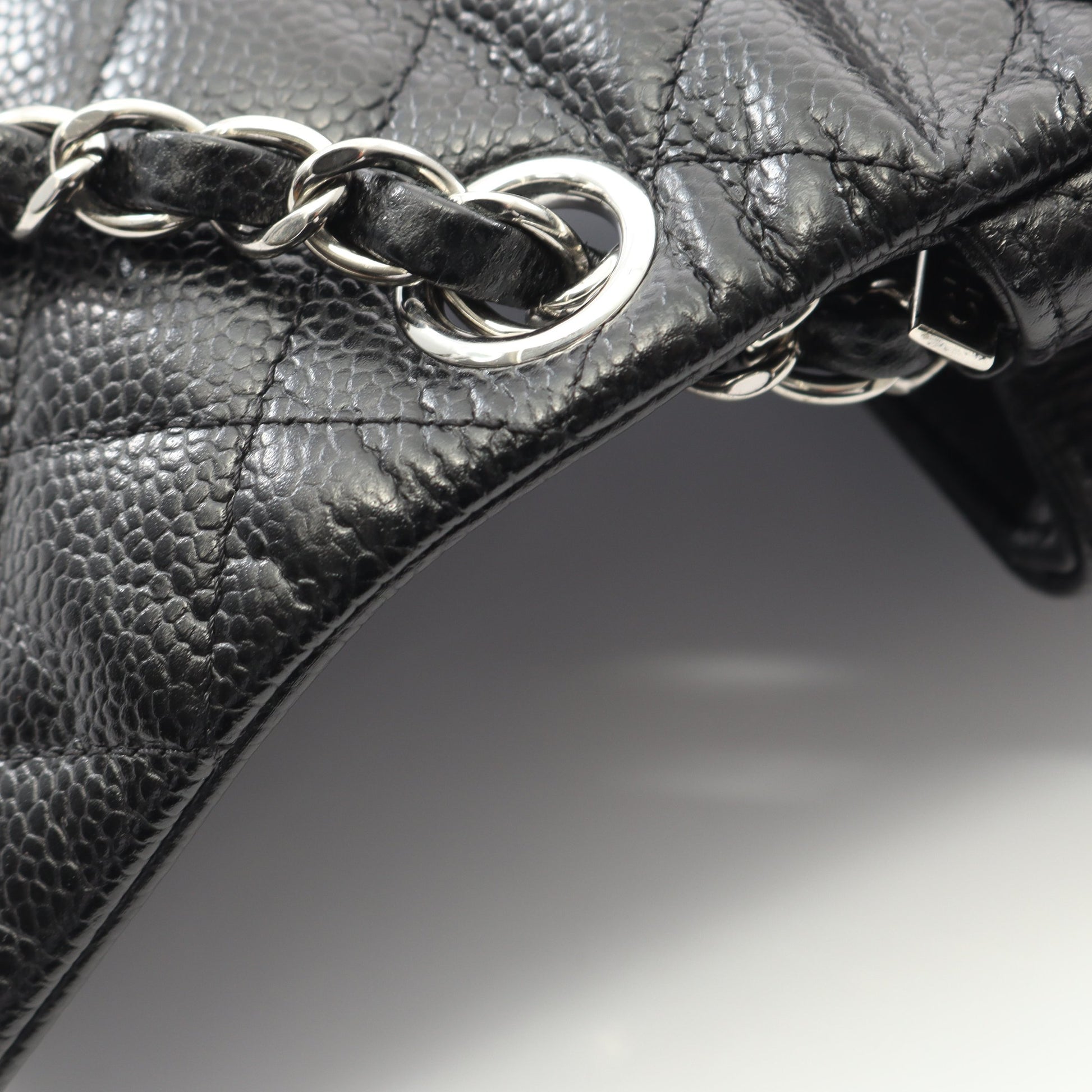 ミニマトラッセ チェーンショルダーバッグ キャビアスキン ブラック シルバー金具 シャネル バッグ CHANEL