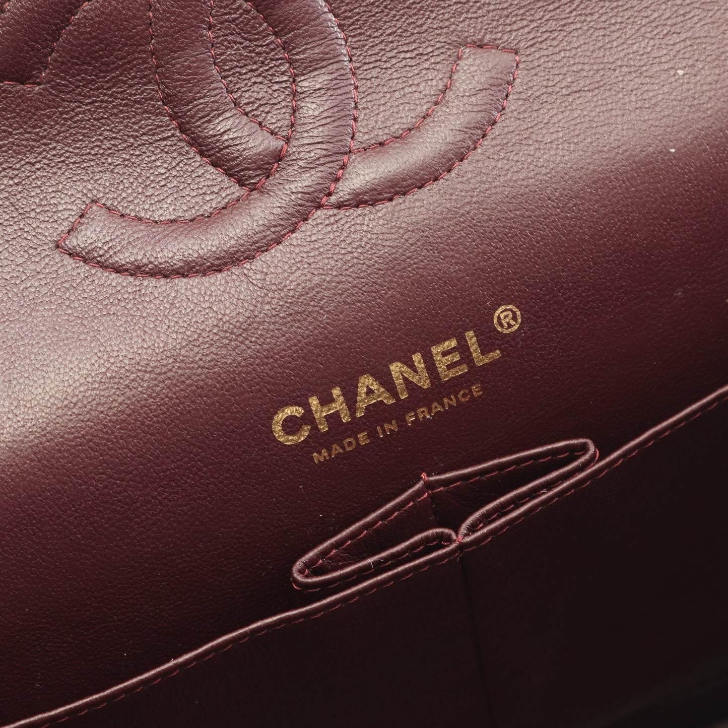 マトラッセ Wフラップ Wチェーンショルダーバッグ キャビアスキン ブラック ゴールド金具 シャネル バッグ CHANEL