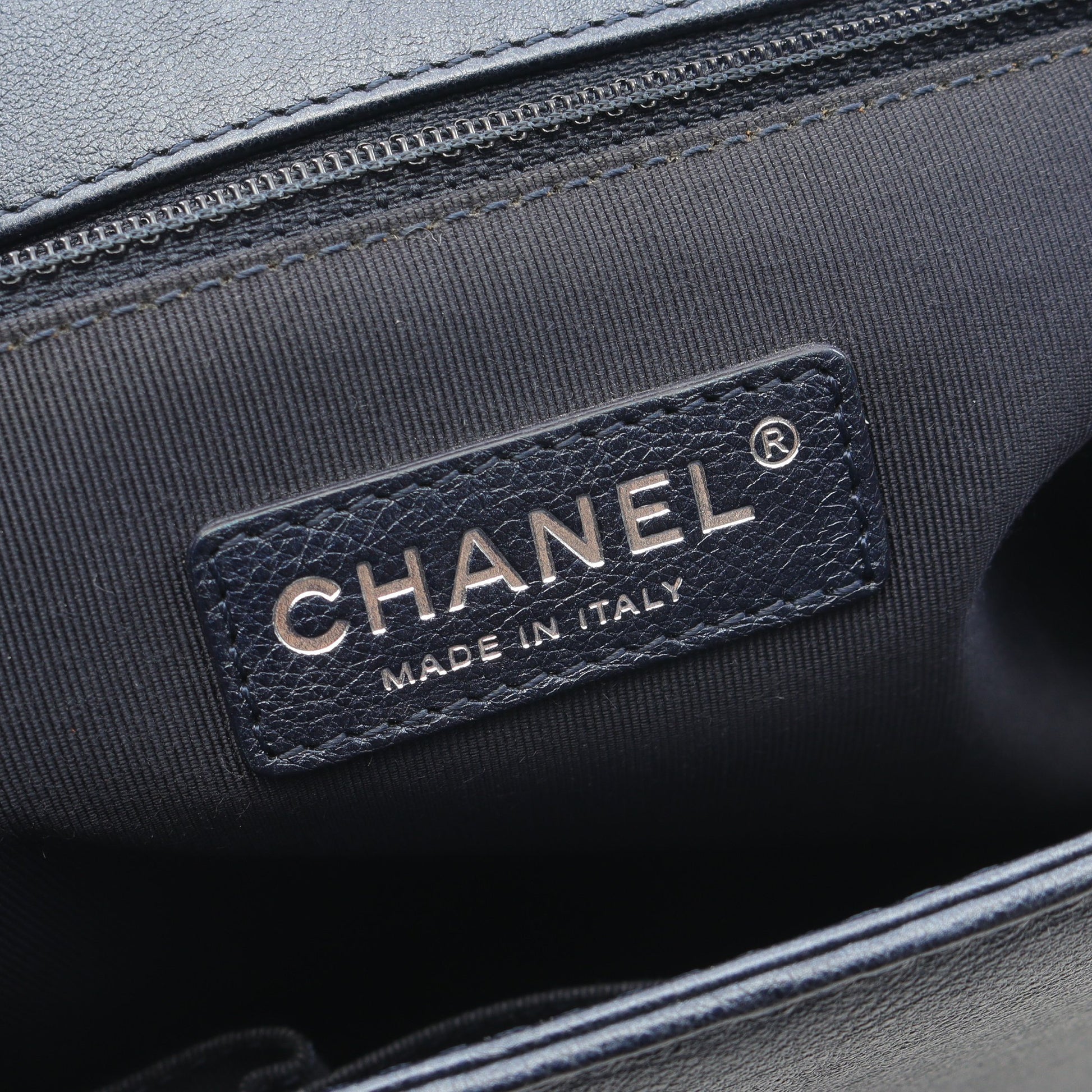 ボーイシャネル チェーンショルダーバッグ レザー ネイビー アンティークシルバー金具 シャネル バッグ CHANEL
