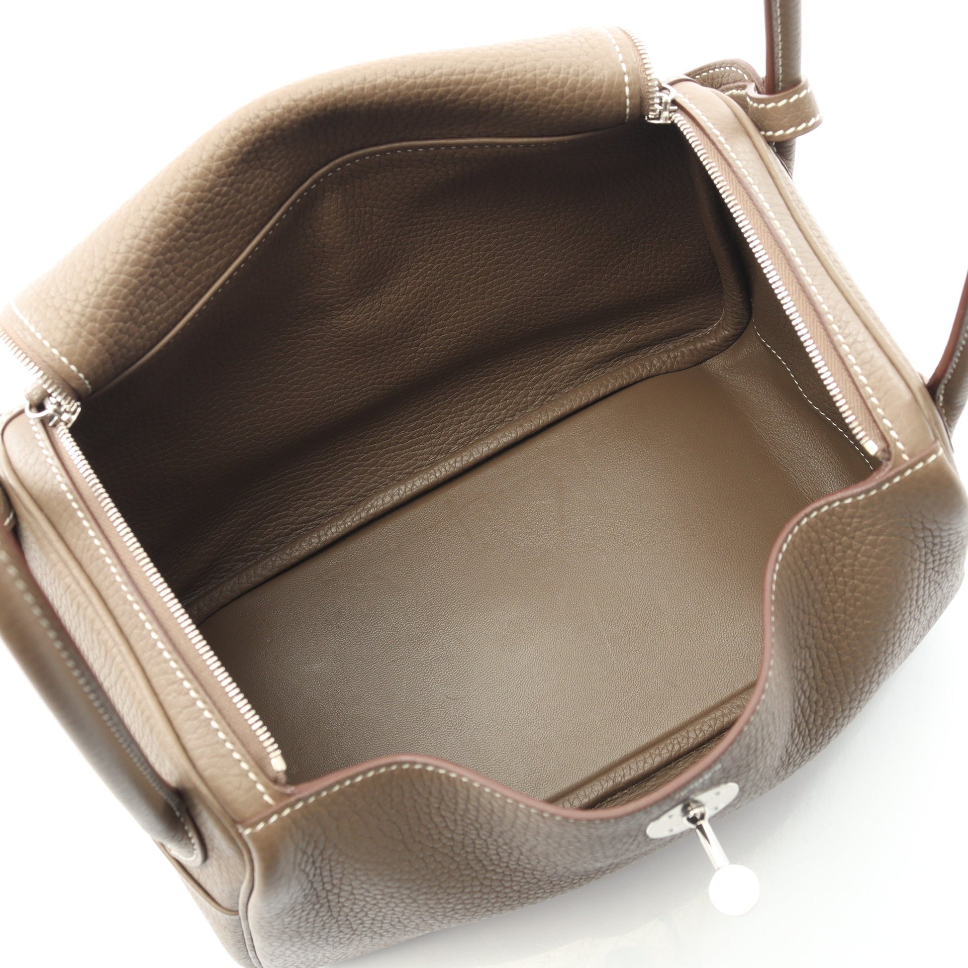リンディ26 エトゥープ ショルダーバッグ トリヨンクレマンス グレーブラウン シルバー金具 X刻印 エルメス バッグ HERMES