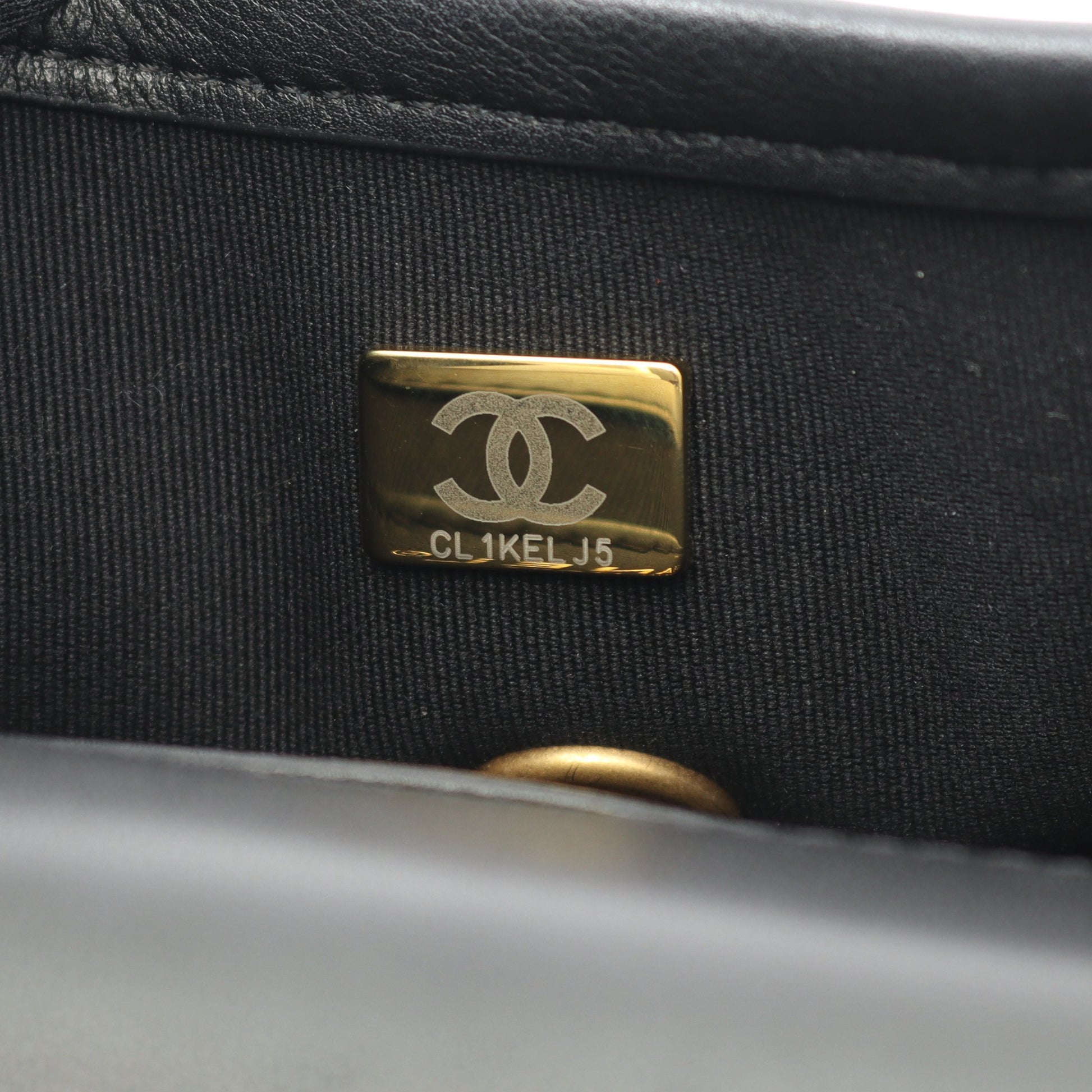 マトラッセ チェーンショルダーバッグ レザー ブラック ゴールド金具 2WAY シャネル バッグ CHANEL