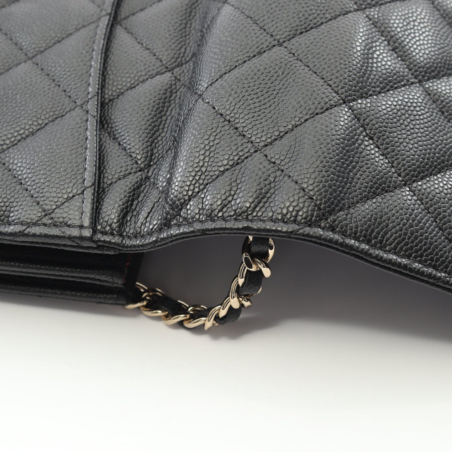 マトラッセ チェーンウォレット キャビアスキン ブラック ゴールド金具 シャネル バッグ CHANEL