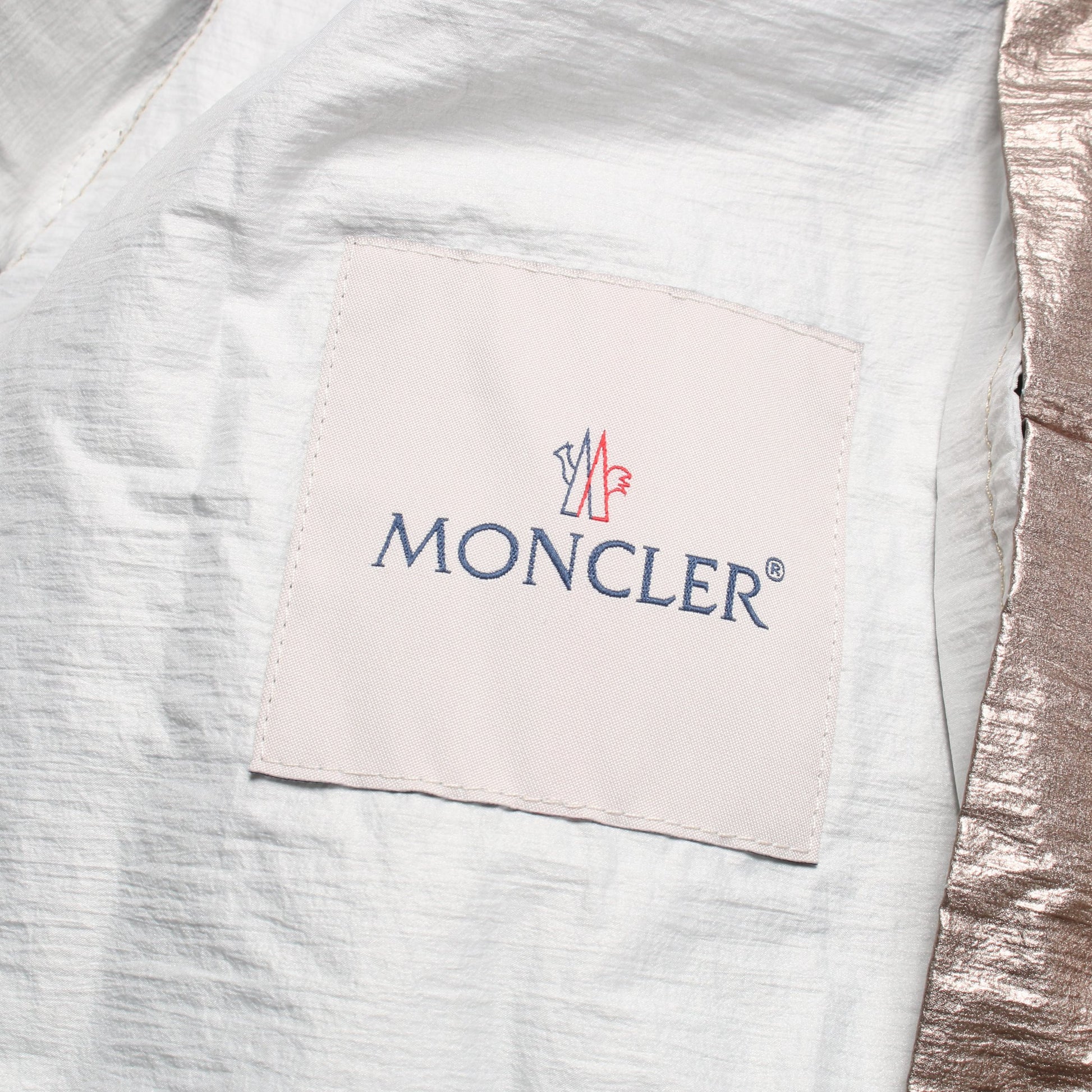 ESCHAMALI ジャケット ナイロン シャンパンゴールド フード付き モンクレール アウター MONCLER