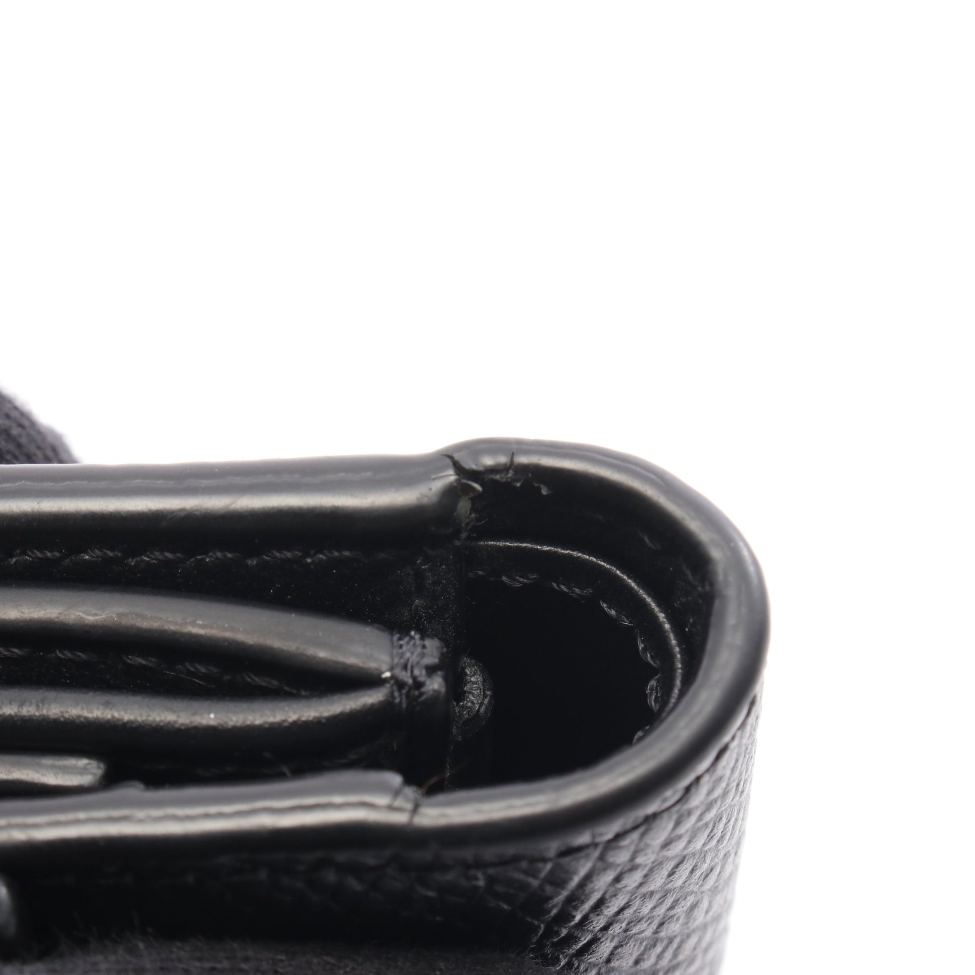 スモール トリフォールドウォレット 三つ折り財布 レザー ブラック セリーヌ 財布・小物 CELINE