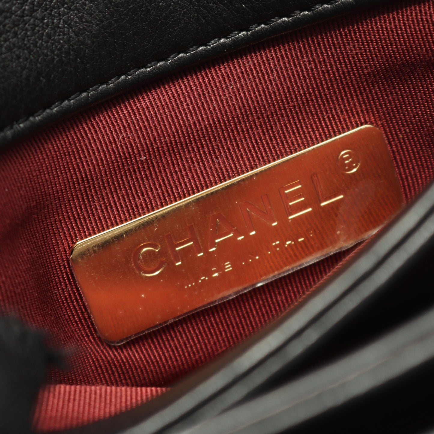 ミニマトラッセ チェーンショルダーバッグ レザー ブラック ゴールド金具 シャネル バッグ CHANEL