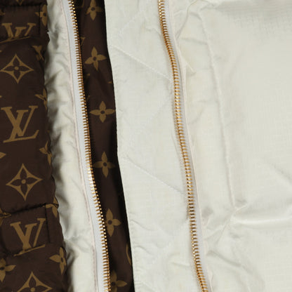 モノグラムアクセント ピロー パッファージャケット ダウンジャケット ナイロン ホワイト ブラウン ルイヴィトン アウター LOUIS VUITTON