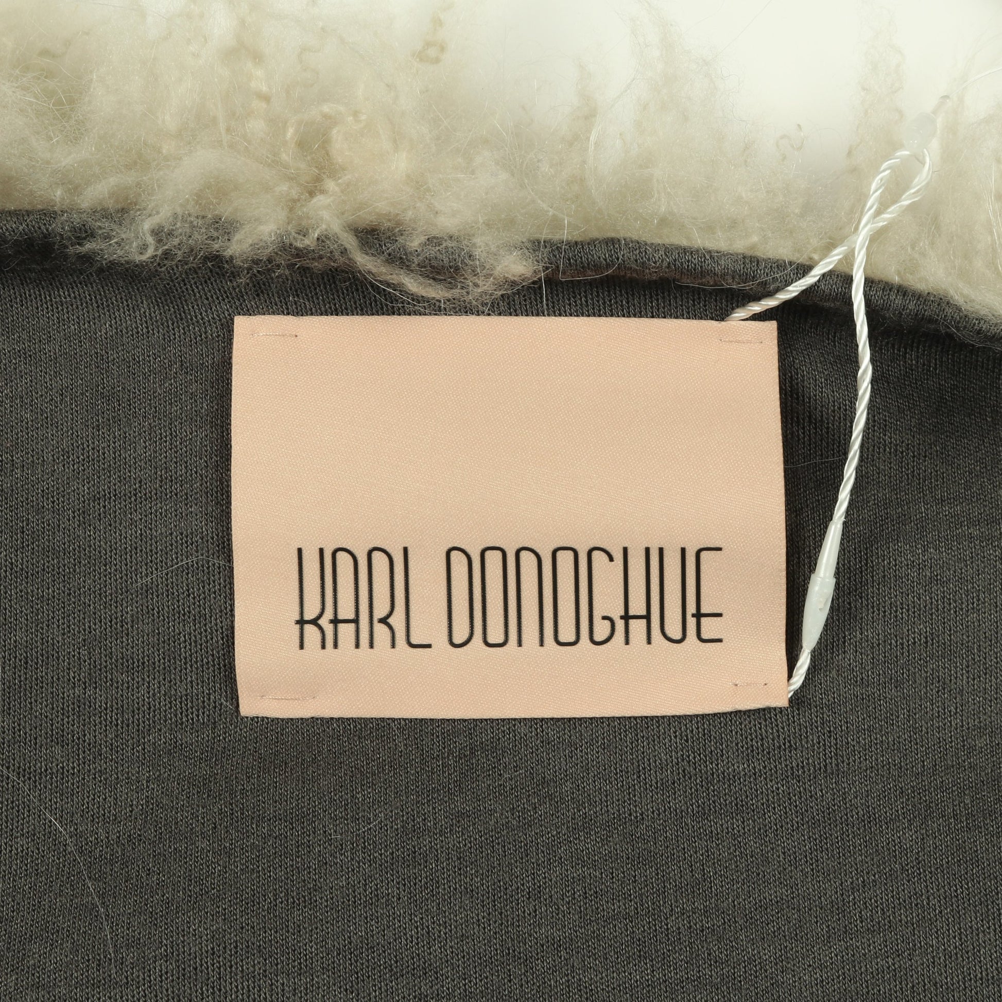 ファー ベスト ムートン カーキベージュ カールドノヒュー アウター KARL DONOGHUE