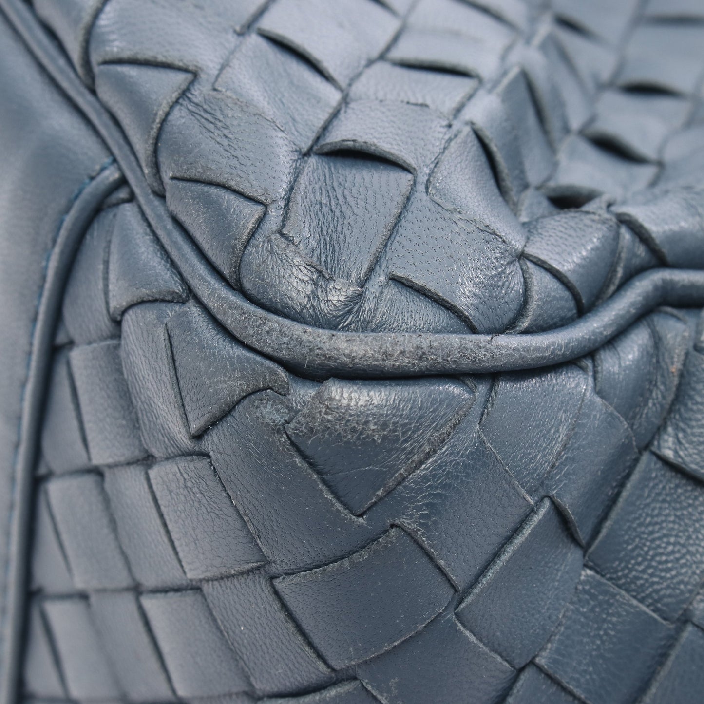 イントレチャート ハンドバッグ レザー ネイビー 2WAY ボッテガヴェネタ バッグ BOTTEGA VENETA