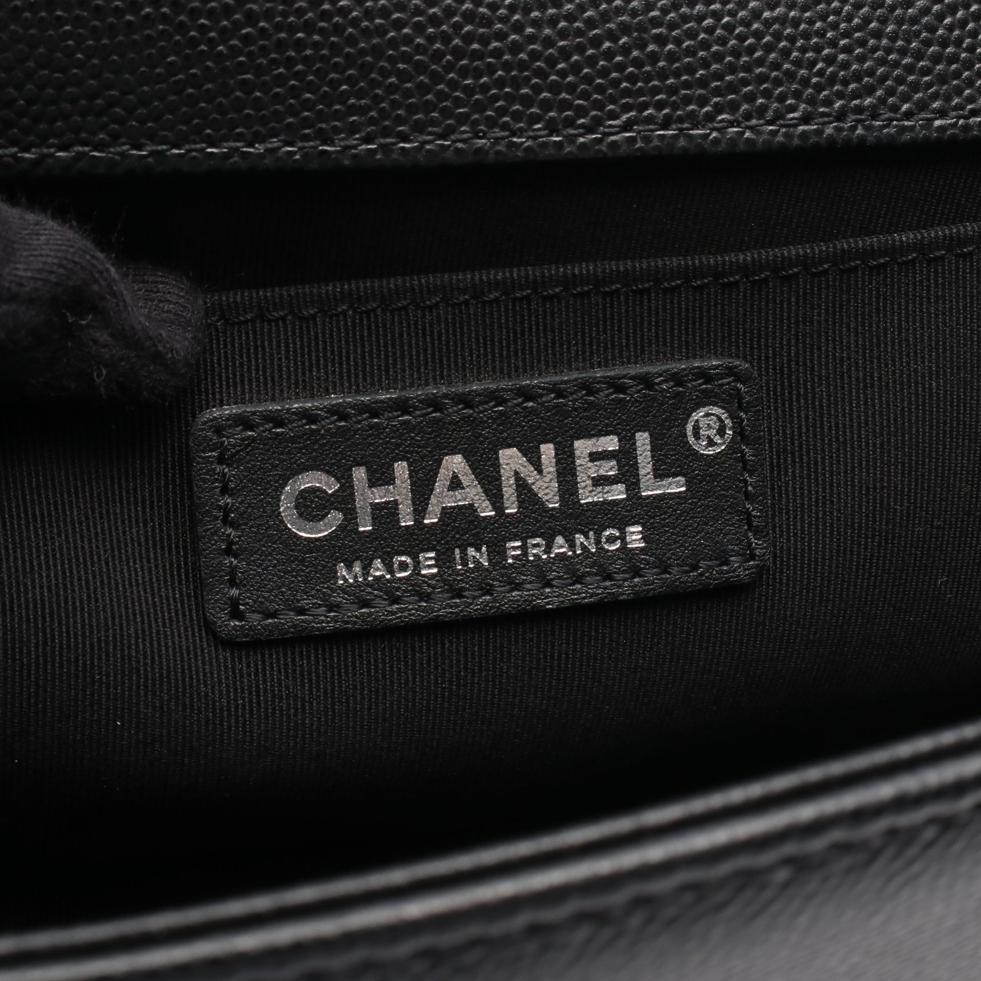 ボーイシャネル チェーンショルダーバッグ キャビアスキン ブラック シルバー金具 シャネル バッグ CHANEL