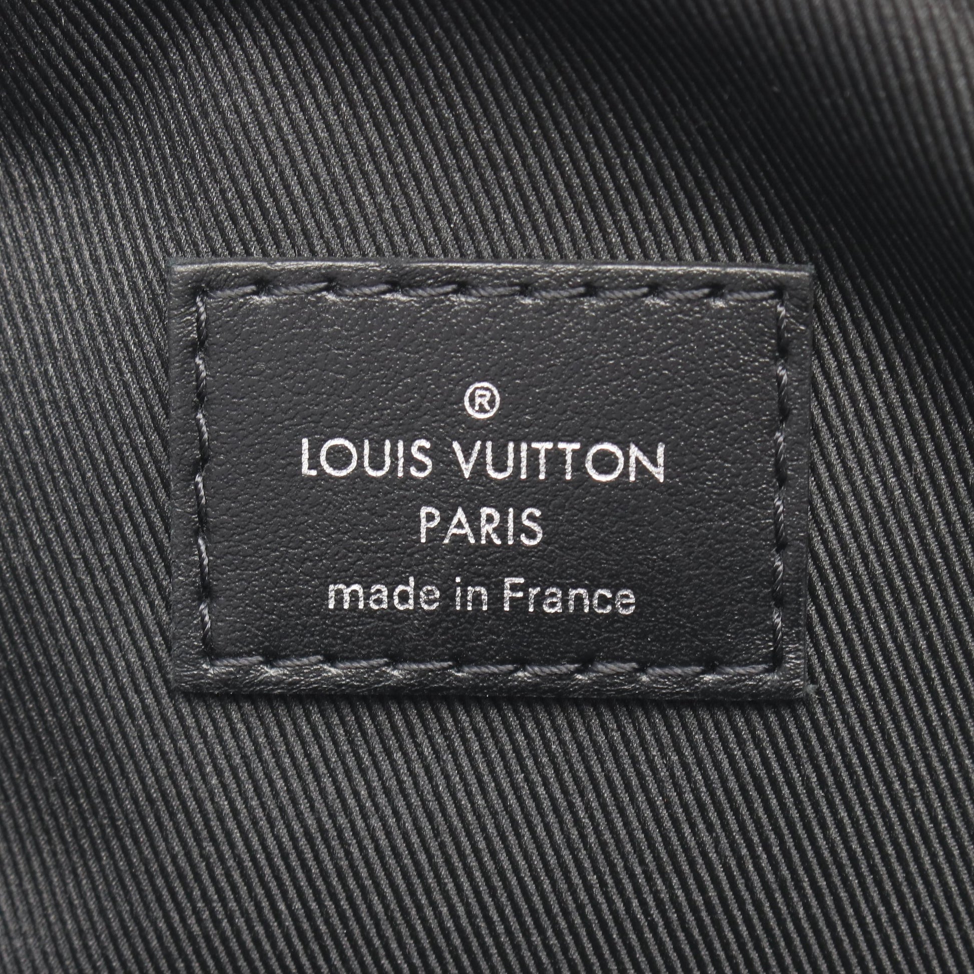 アヴェニュー スリングバッグ モノグラムマカサー ボディバッグ PVC レザー ブラウン ブラック ルイヴィトン バッグ LOUIS VUITTON