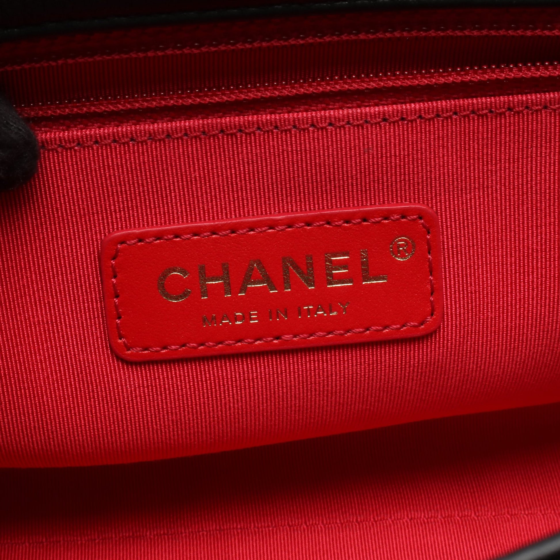 マトラッセ ロゴ チェーンショルダーバッグ ラムスキン ブラック ゴールド金具 シャネル バッグ CHANEL