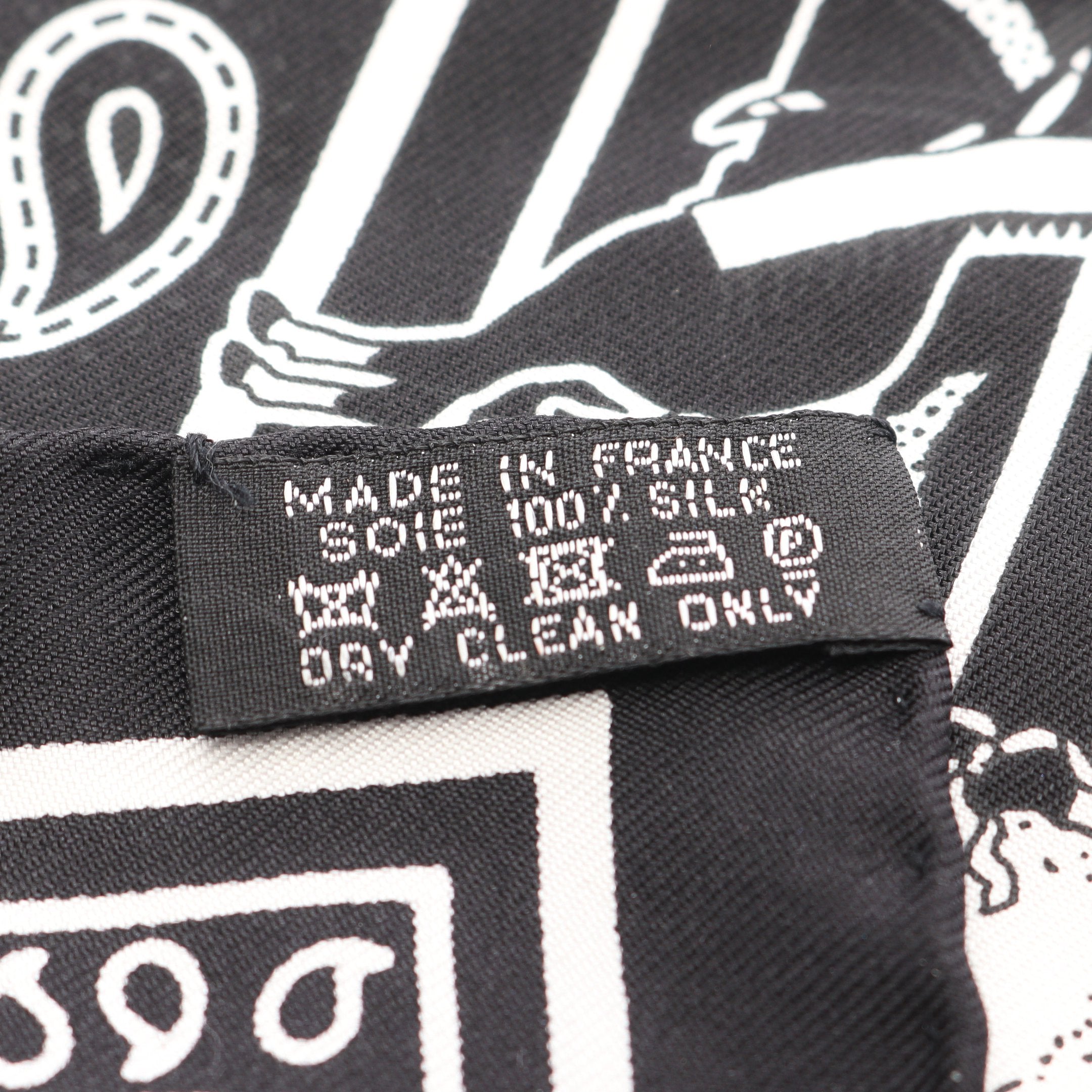 カレ55 Pani La Shar Pawnee パウニー族の首長 スカーフ シルク