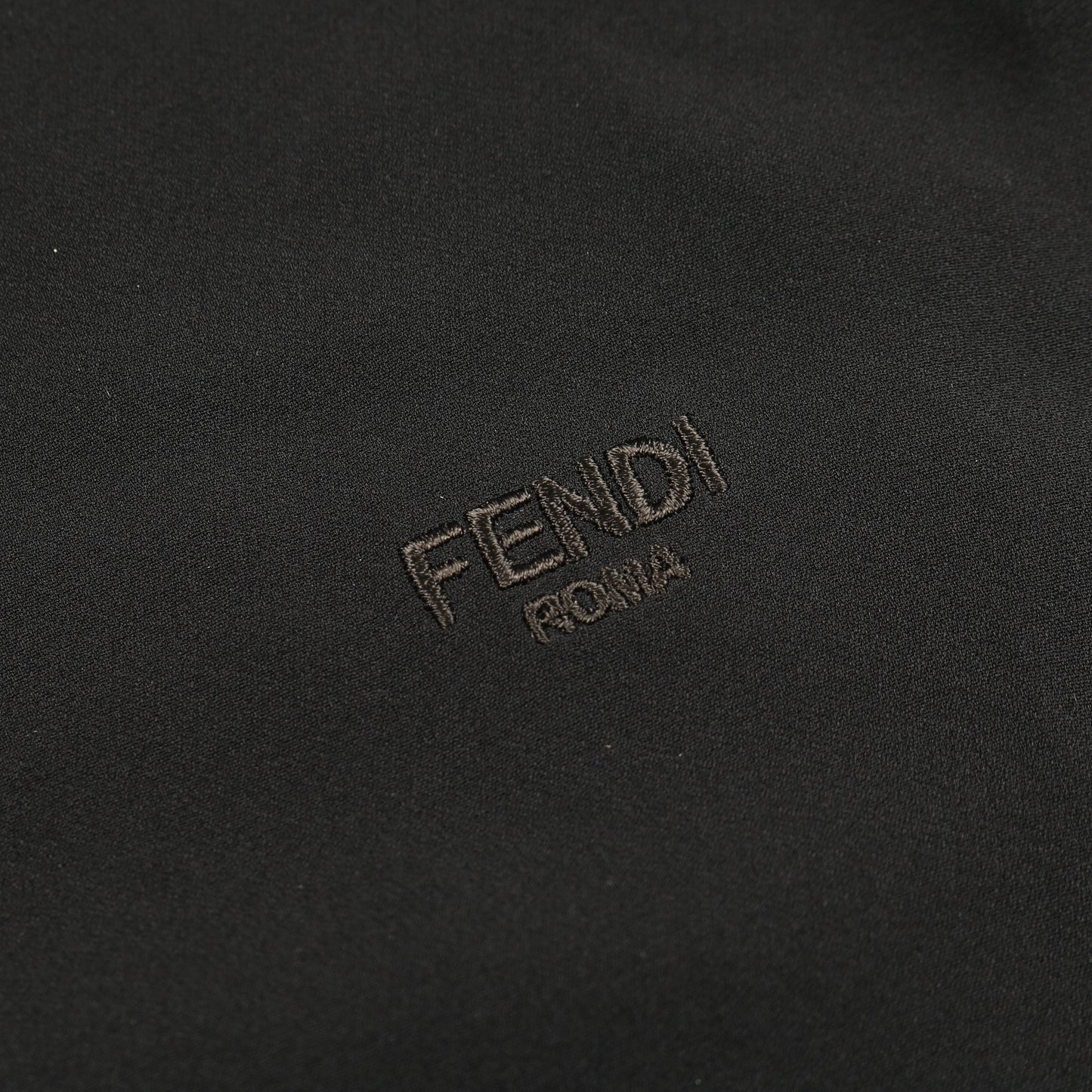 ポロシャツ 半袖 ロゴ刺繍 シルク ブラック フェンディ トップス FENDI