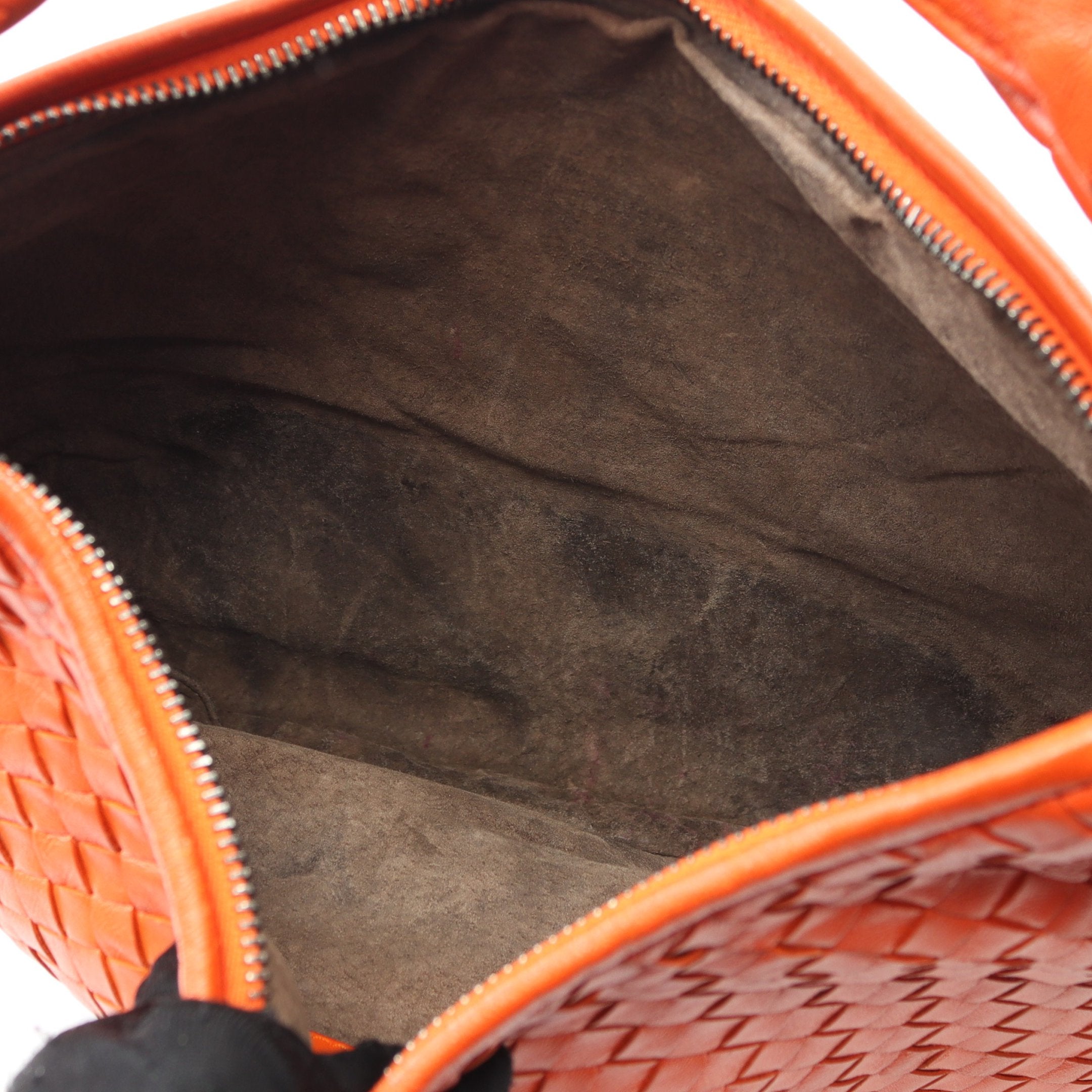 ヴェネタバッグ イントレチャート ワンショルダーバッグ レザー