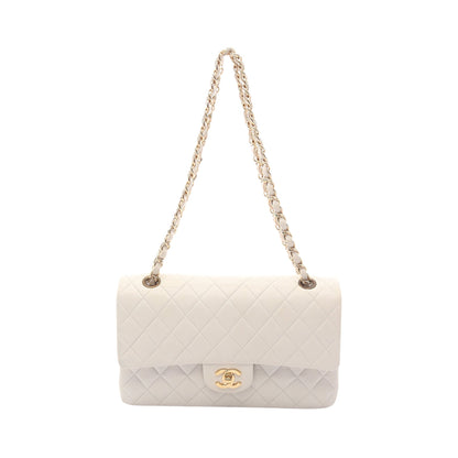 マトラッセ ダブルフラップ Wチェーンショルダーバッグ ラムスキン ホワイト ゴールド金具 シャネル バッグ CHANEL