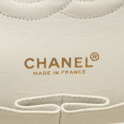 マトラッセ ダブルフラップ Wチェーンショルダーバッグ ラムスキン ホワイト ゴールド金具 シャネル バッグ CHANEL