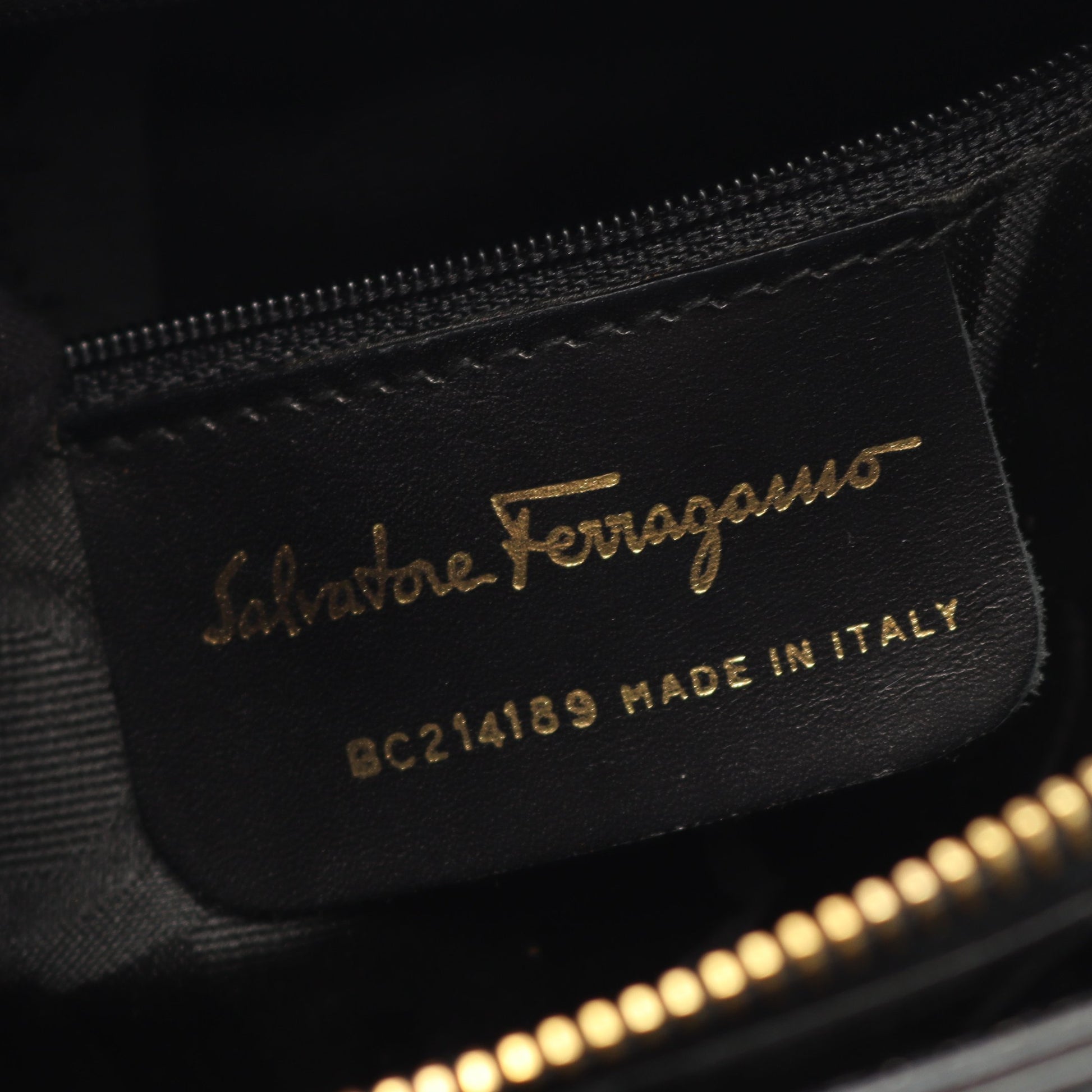 ガンチーニ ショルダーバッグ トートバッグ レザー ブラック サルヴァトーレフェラガモ バッグ Salvatore Ferragamo